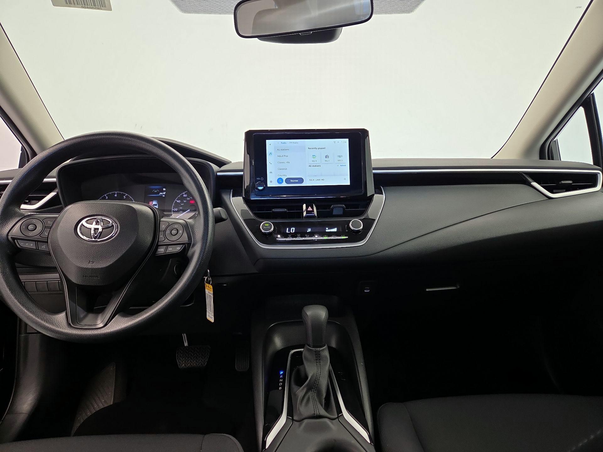 Thumbnail: 2025 Toyota Corolla - 9