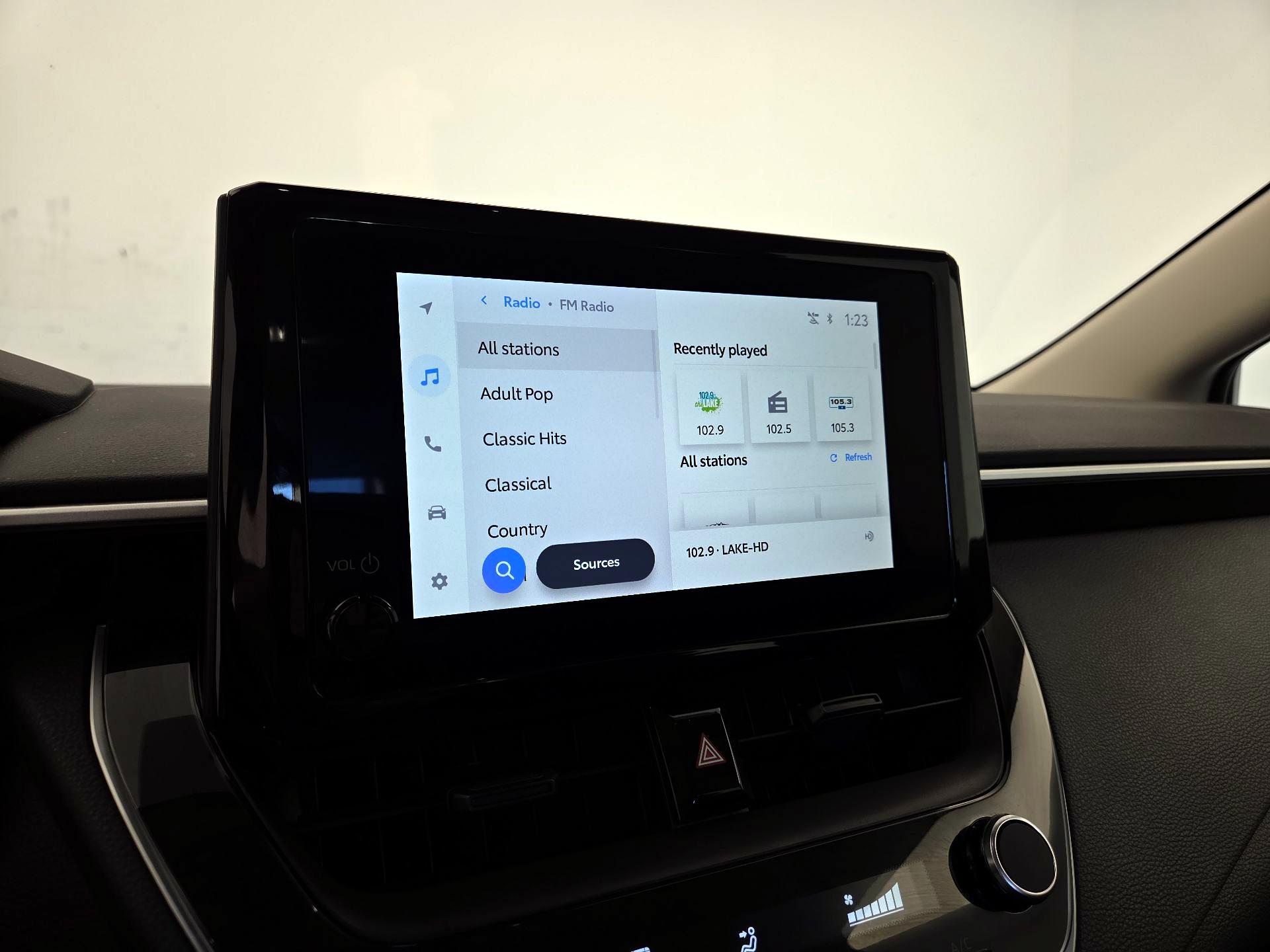 Thumbnail: 2025 Toyota Corolla - 15