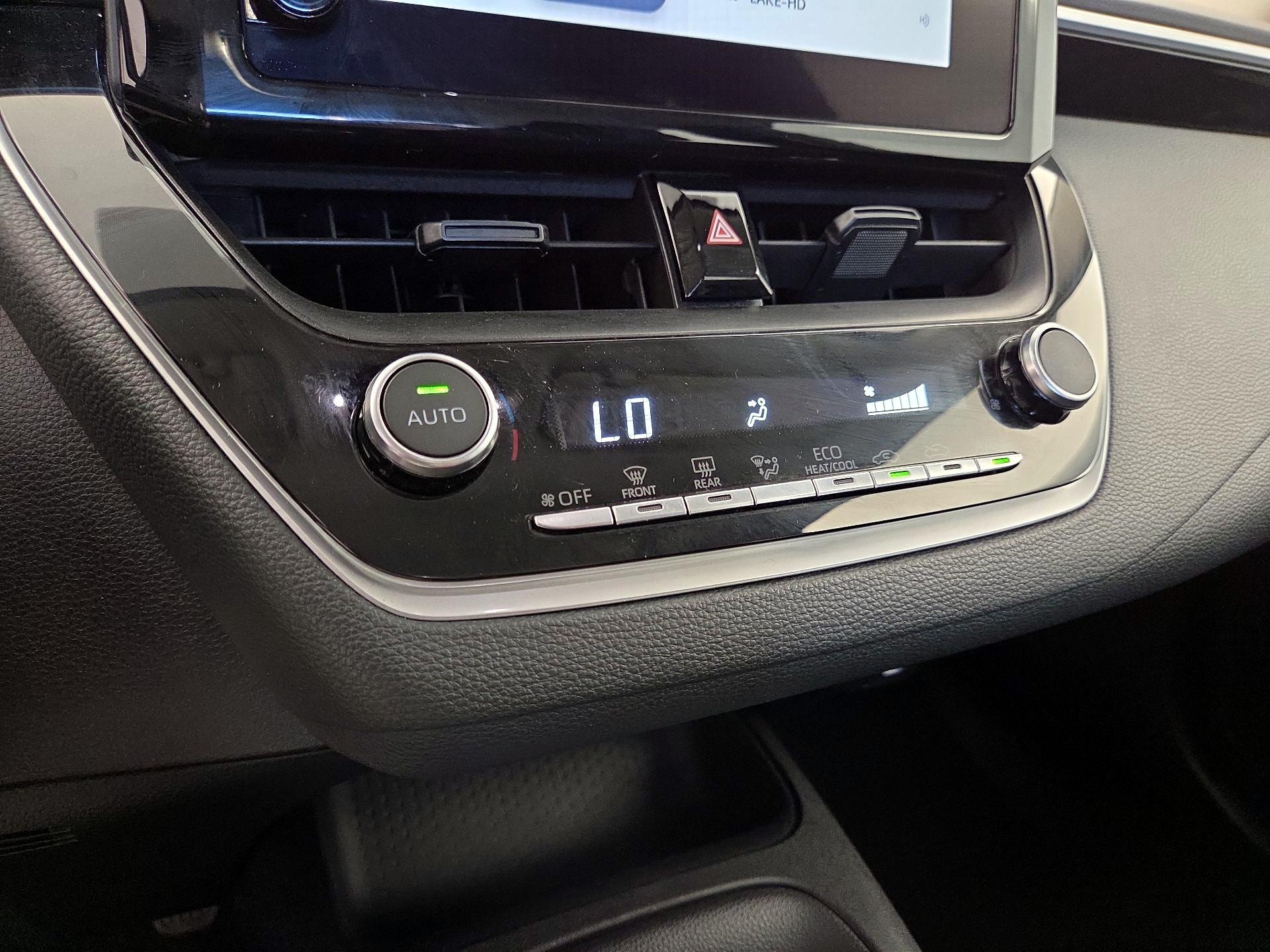 Thumbnail: 2025 Toyota Corolla - 16