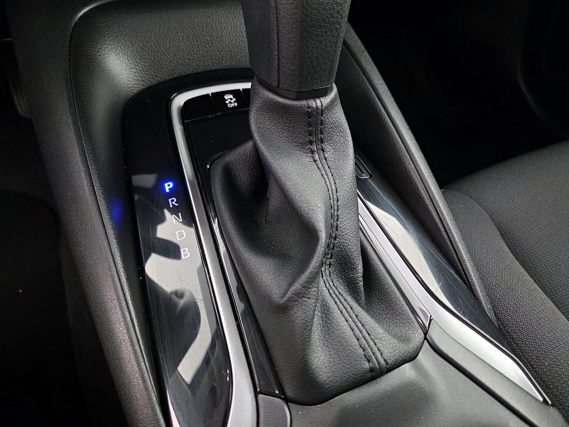 Thumbnail: 2025 Toyota Corolla - 17