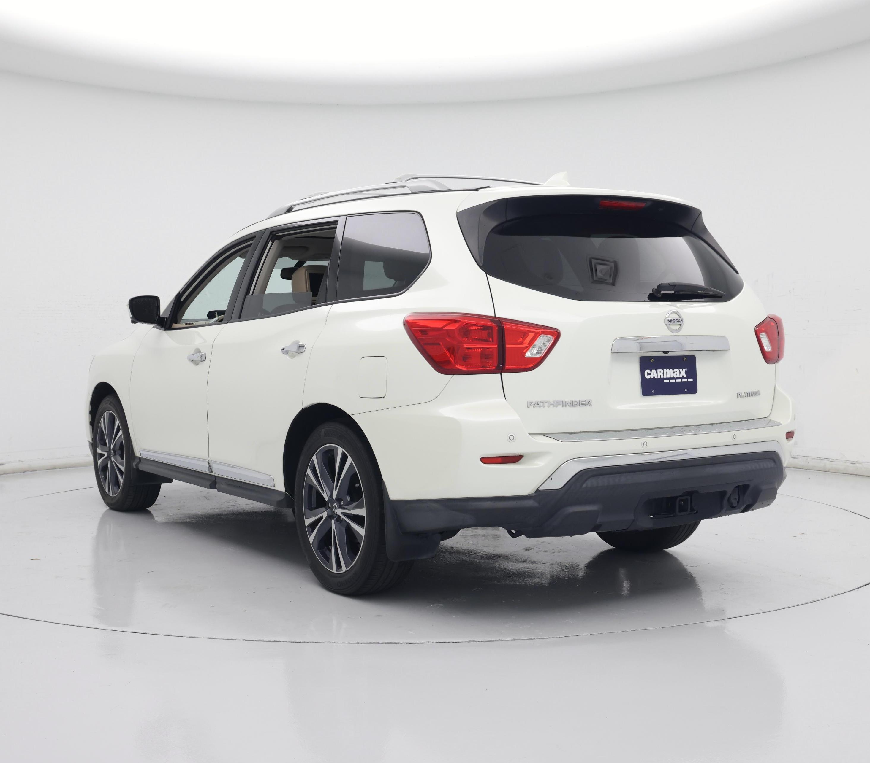 Thumbnail: 2020 Nissan Pathfinder - 2