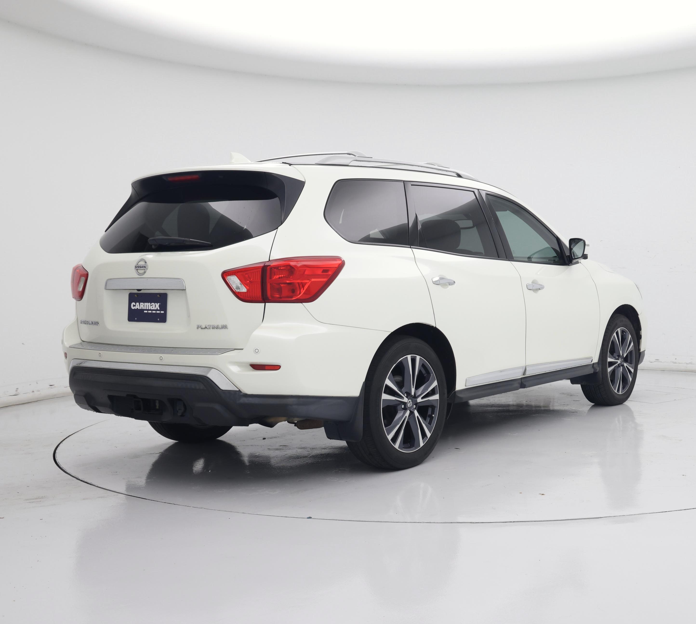 Thumbnail: 2020 Nissan Pathfinder - 8