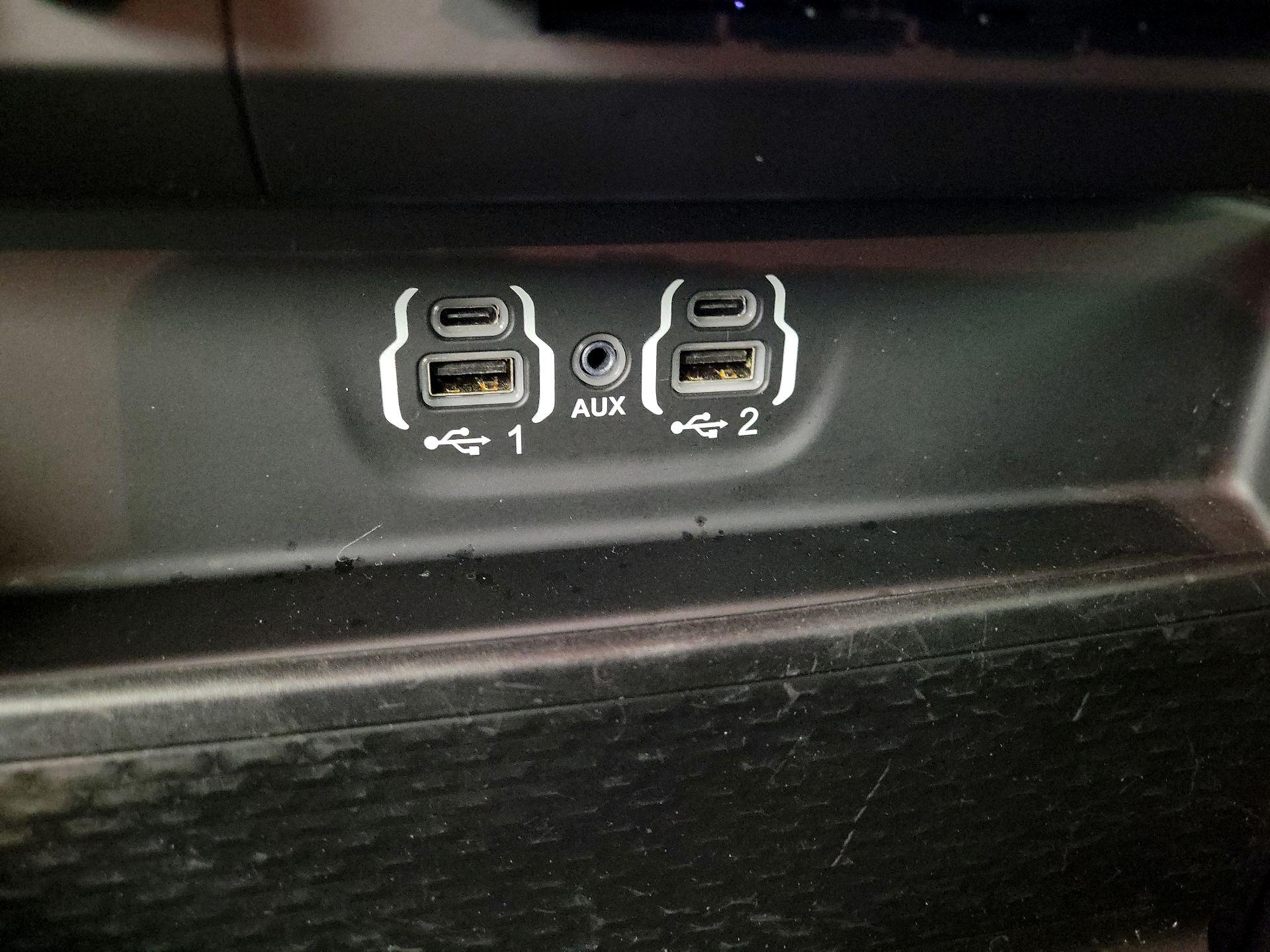 Thumbnail: 2021 RAM 1500 - 19