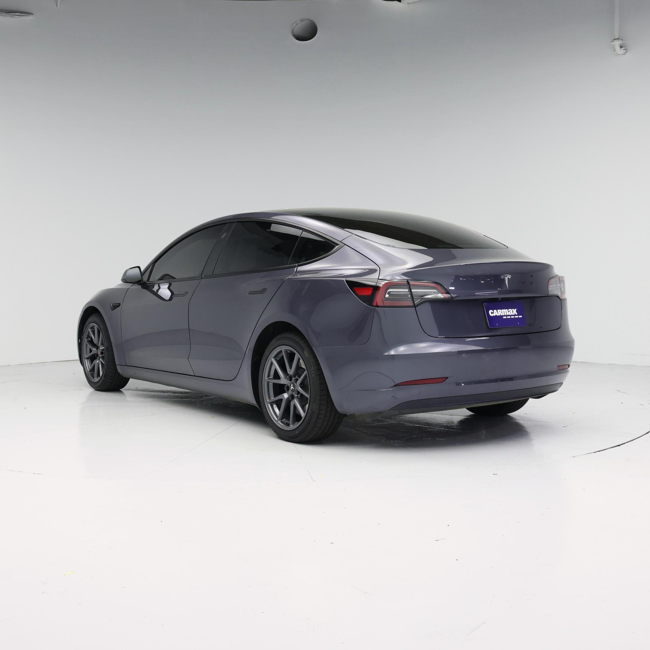 Thumbnail: 2023 Tesla Model 3 - 2
