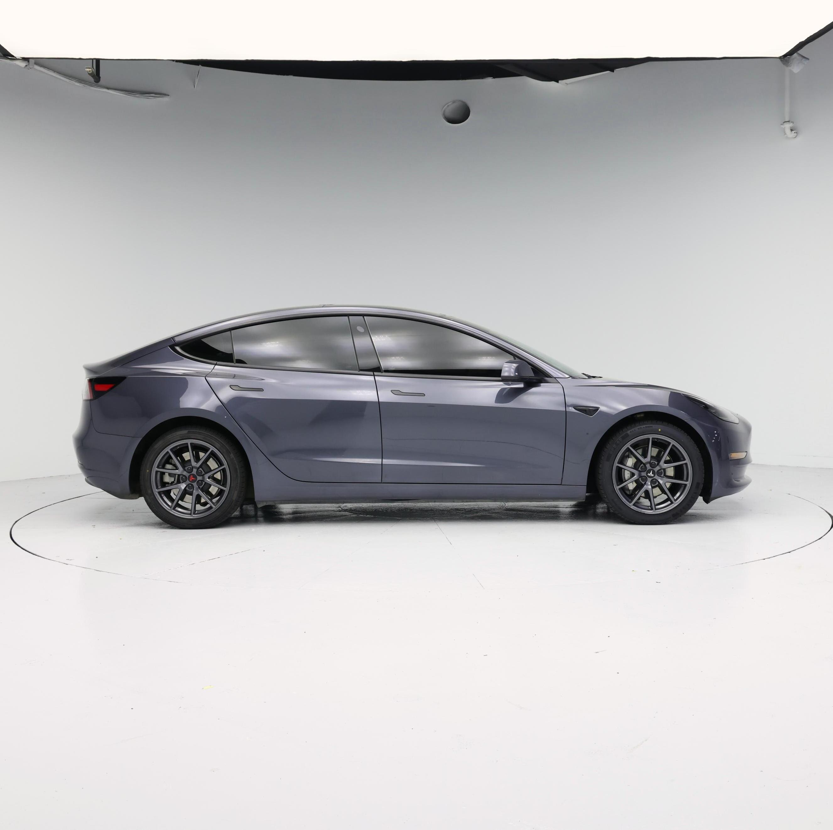 Thumbnail: 2023 Tesla Model 3 - 7