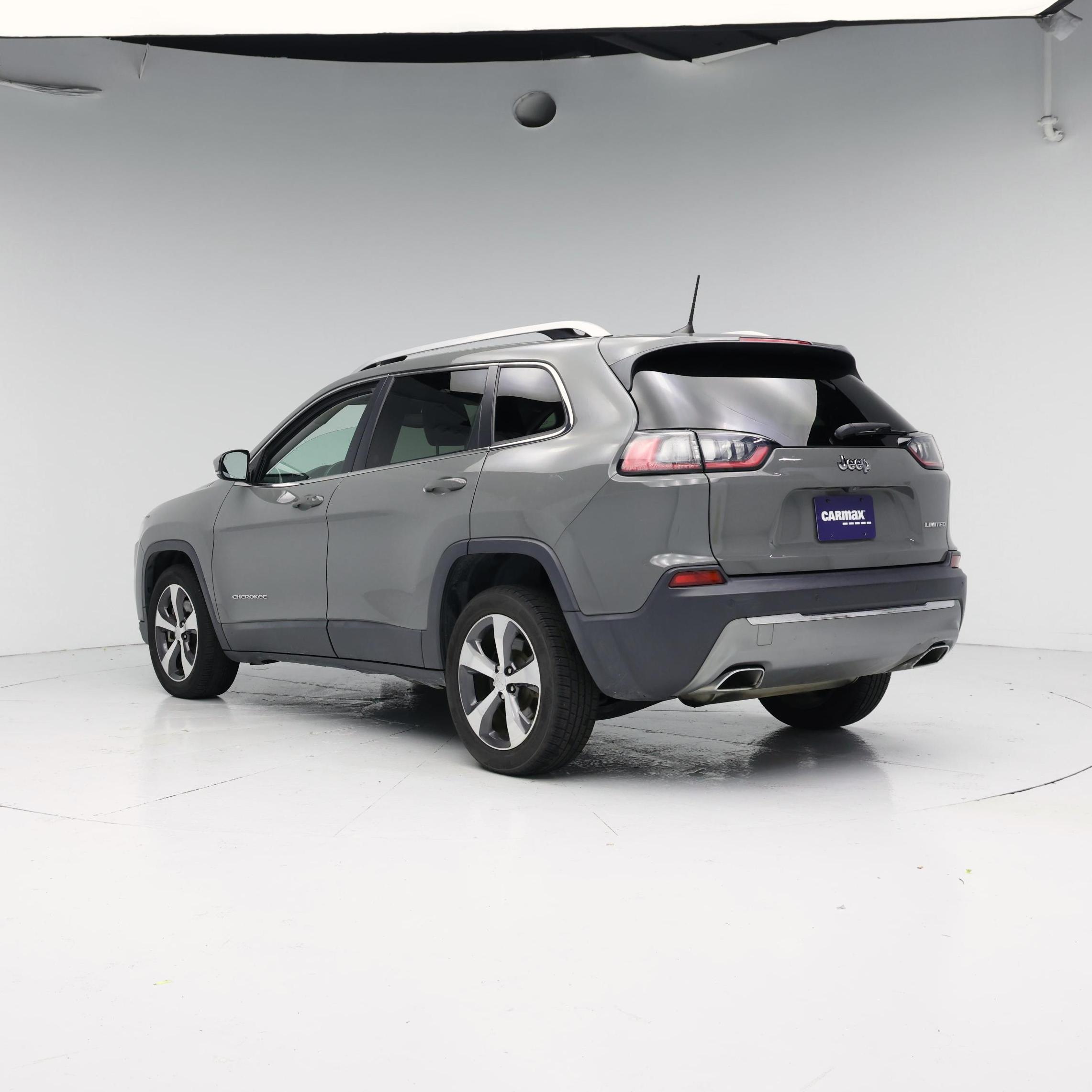 Thumbnail: 2019 Jeep Cherokee - 2