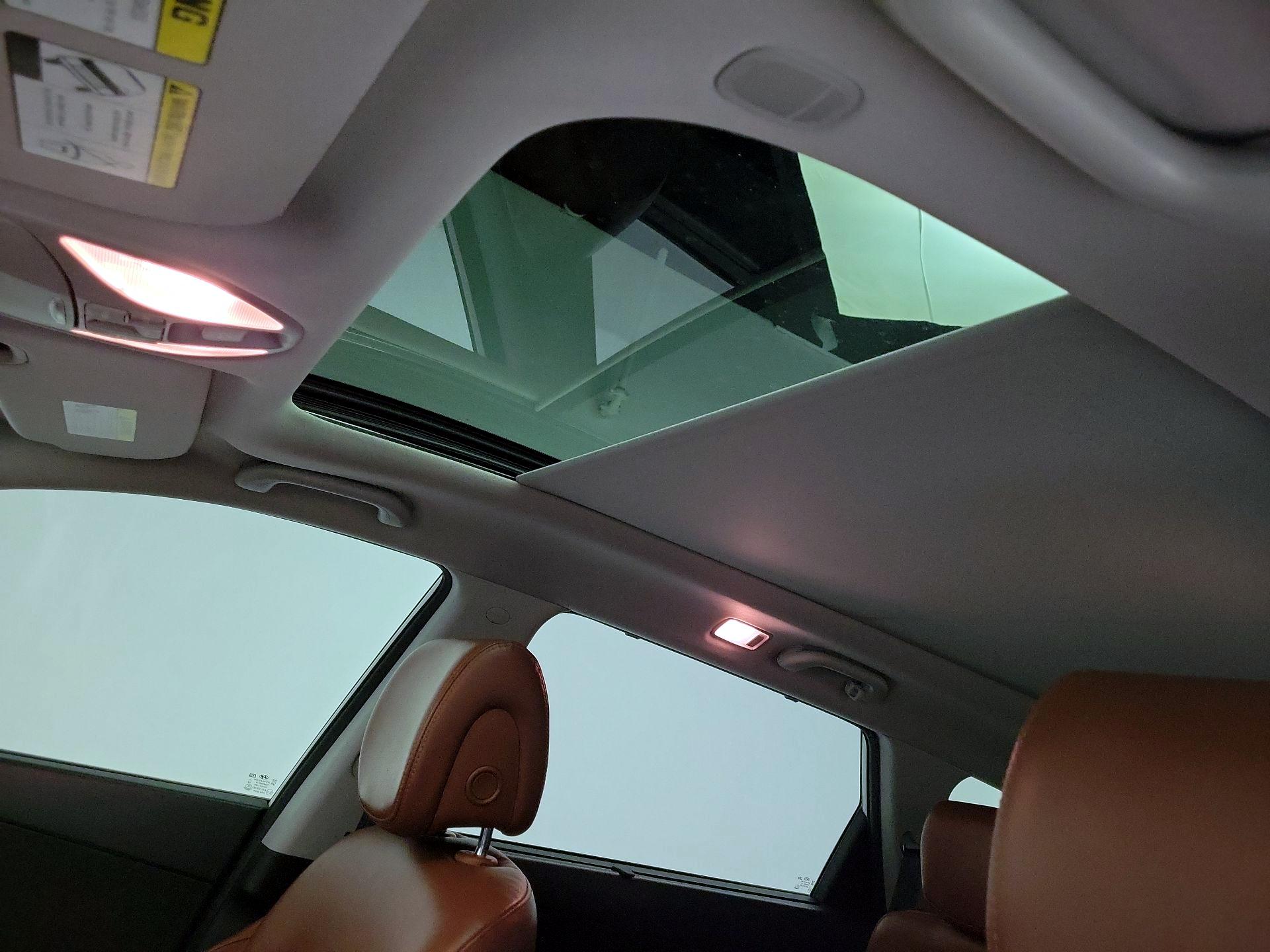 Thumbnail: 2014 Hyundai Santa Fe - 20