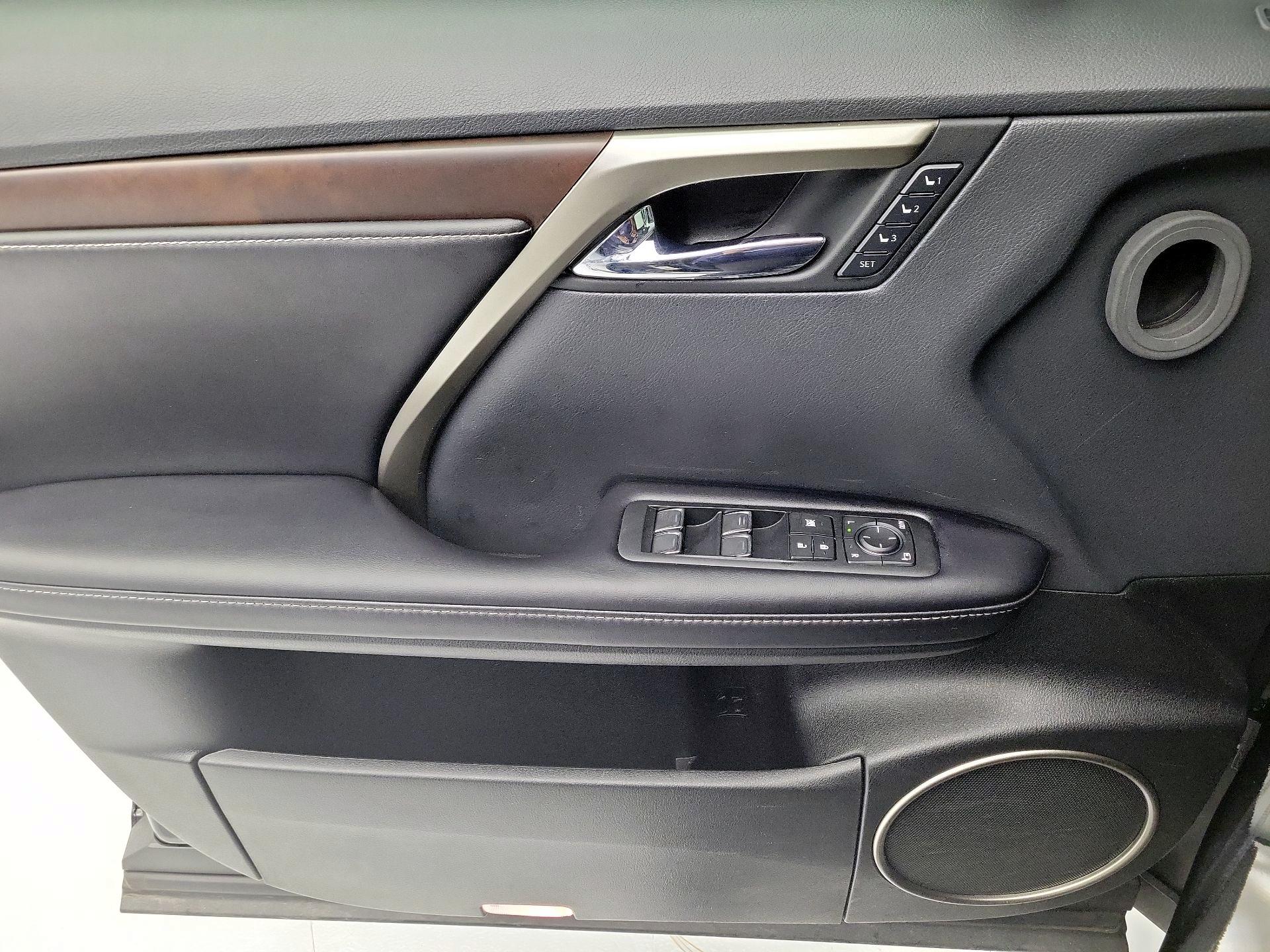 Thumbnail: 2020 Lexus RX - 12