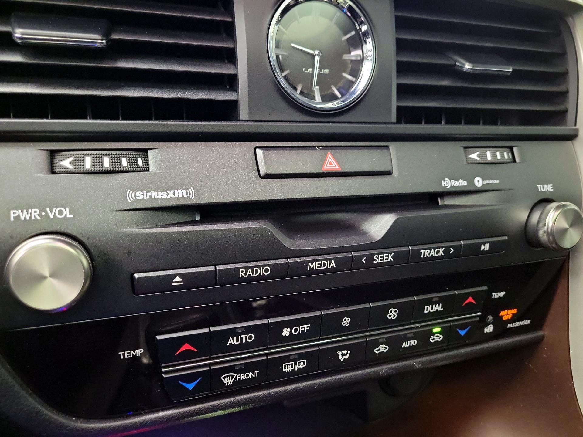 Thumbnail: 2020 Lexus RX - 17