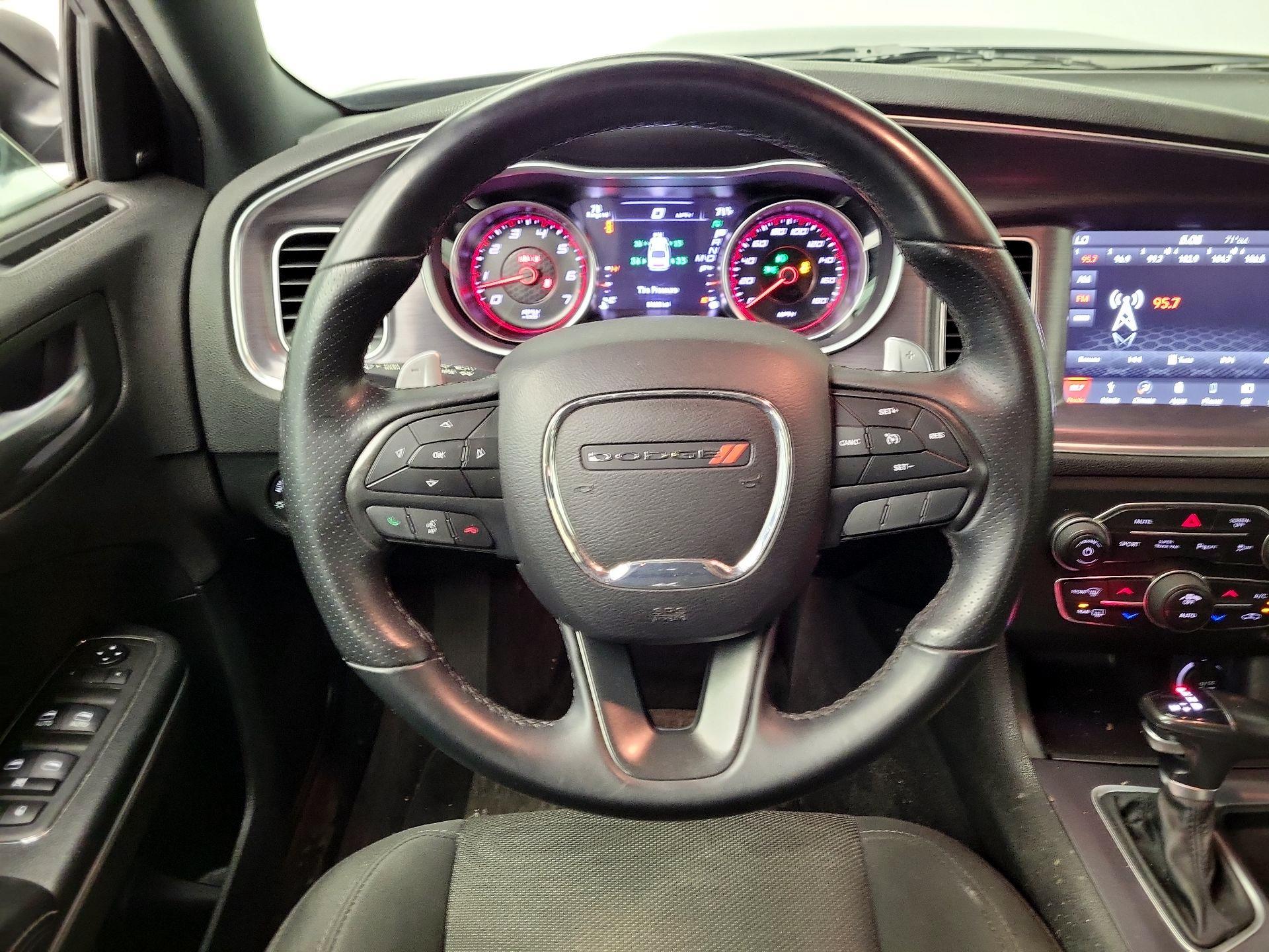 Thumbnail: 2018 Dodge Charger - 10
