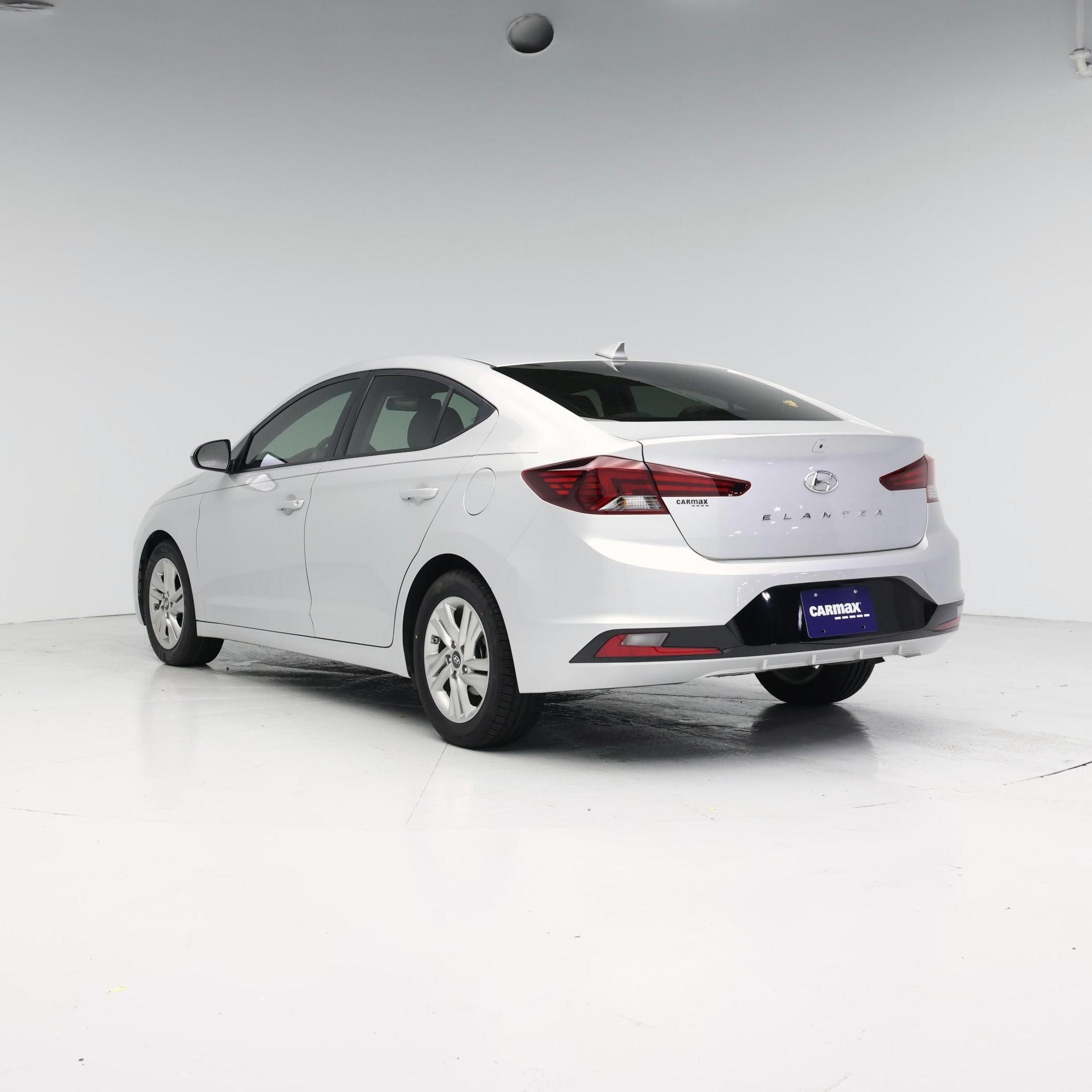 Thumbnail: 2019 Hyundai Elantra - 2