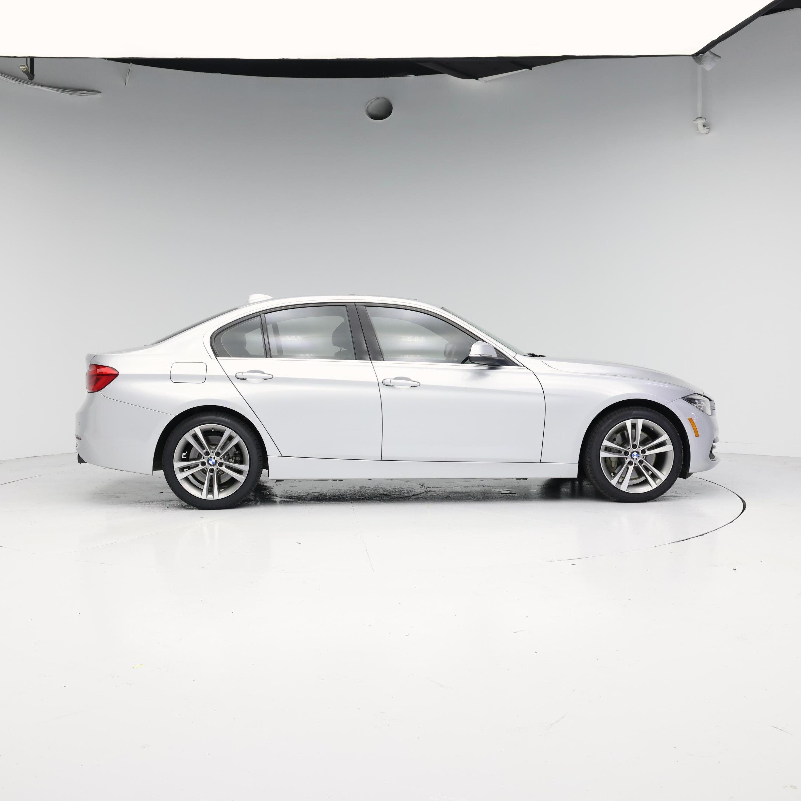 Thumbnail: 2016 BMW 3 Series - 7