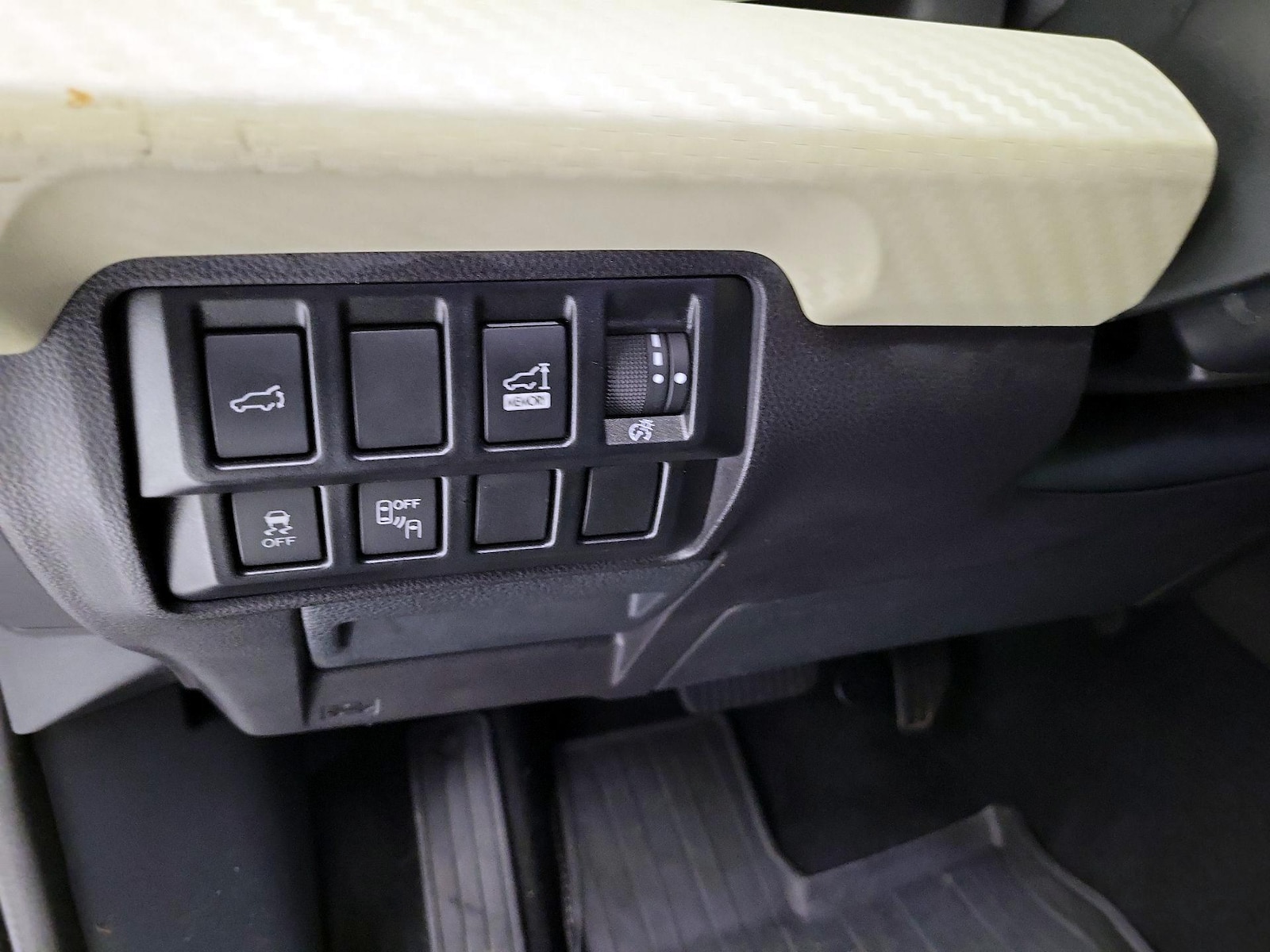 2019 Subaru Ascent Premium - Photo 14