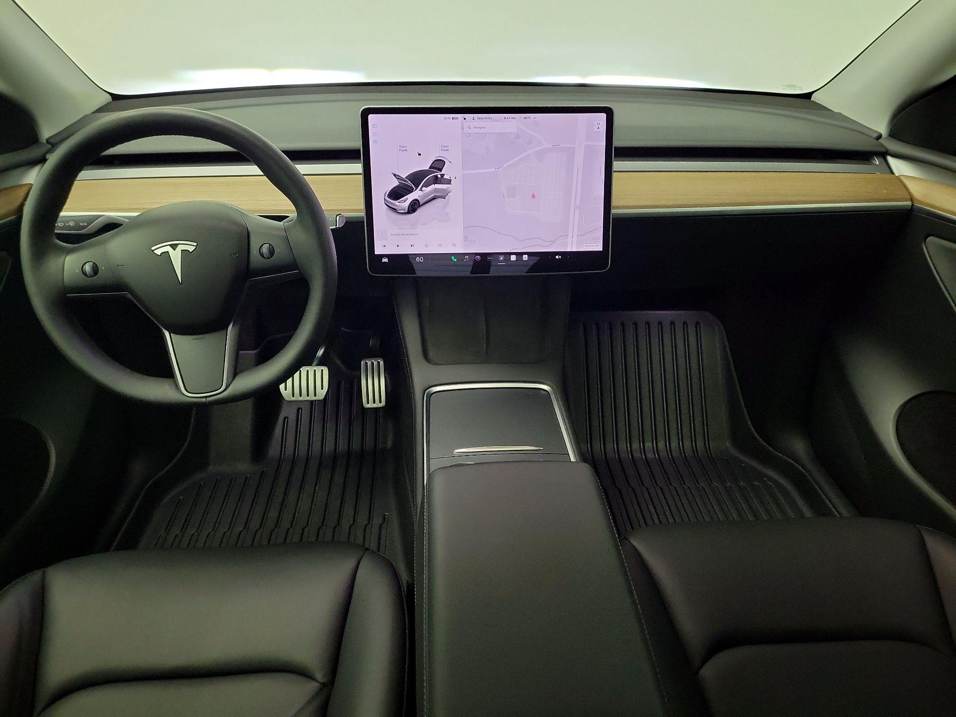 Thumbnail: 2024 Tesla Model Y - 9