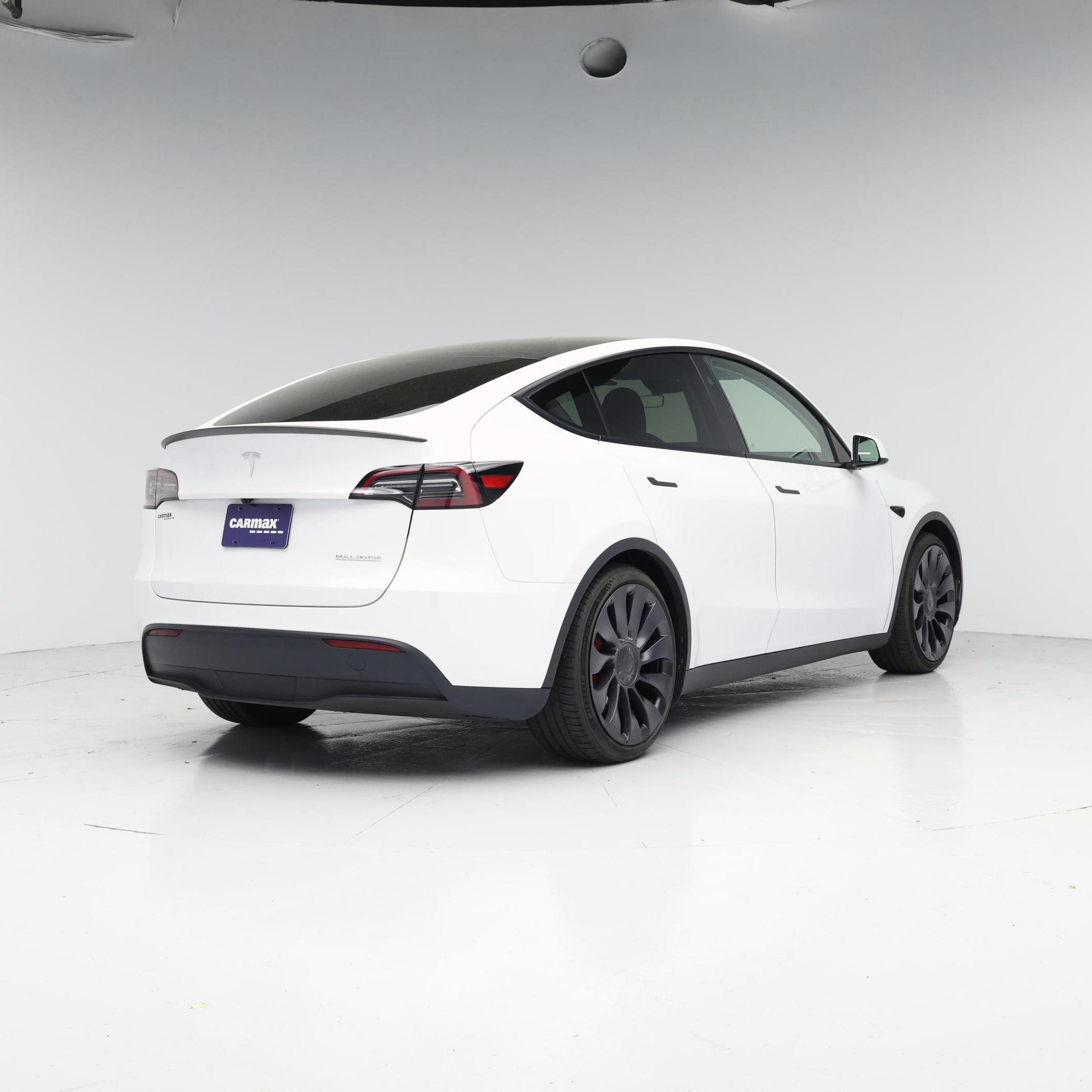 Thumbnail: 2024 Tesla Model Y - 8