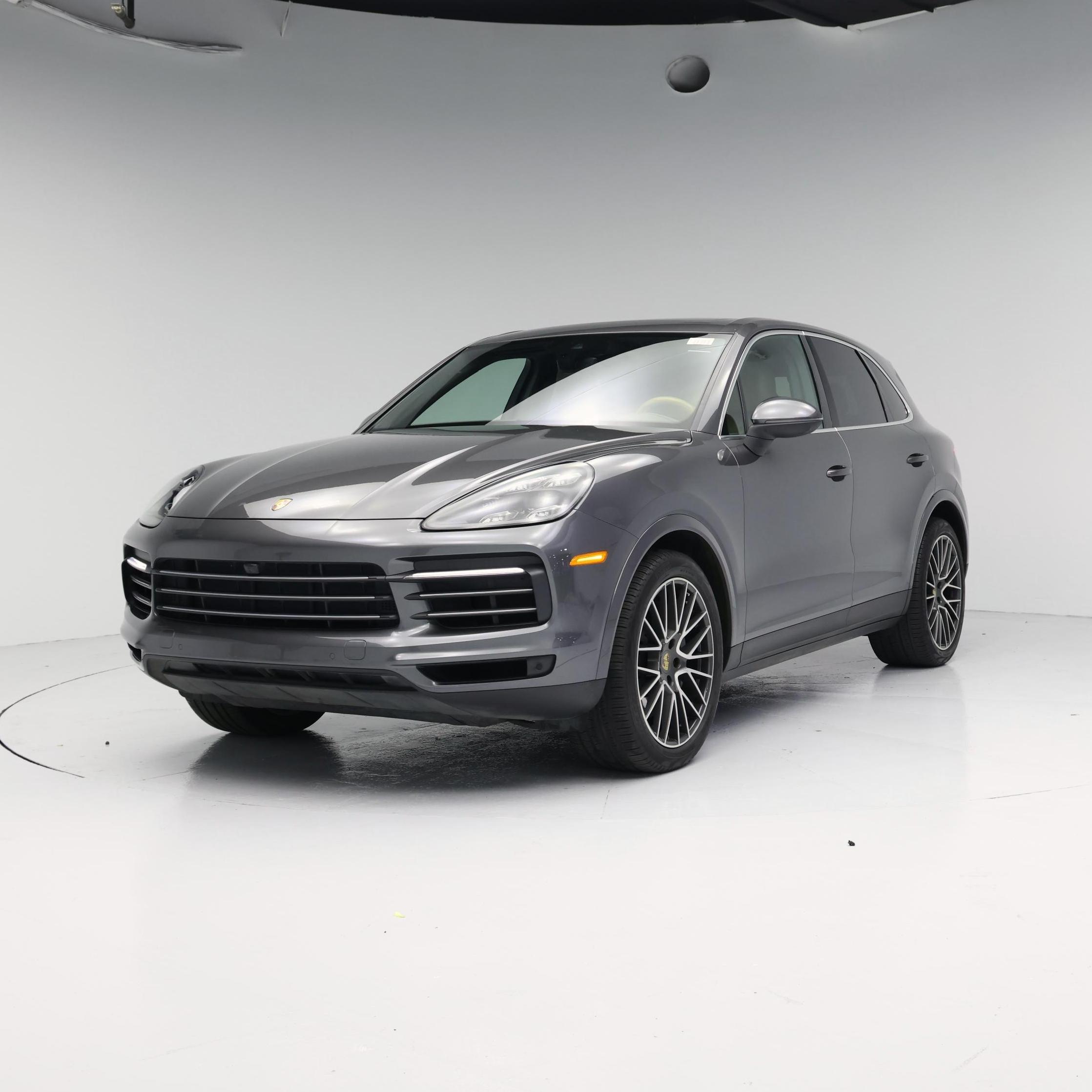 Thumbnail: 2019 Porsche Cayenne - 4