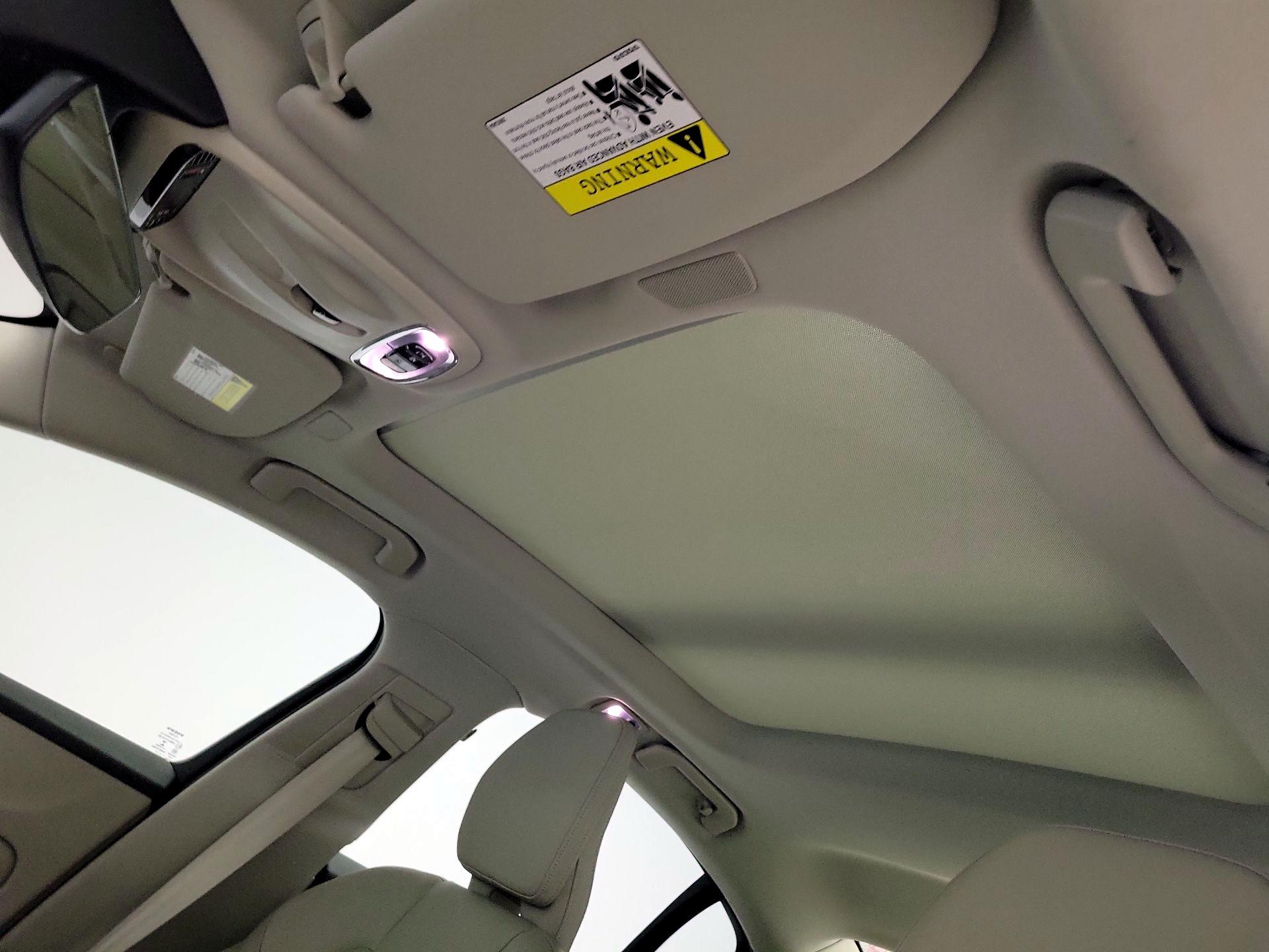 Thumbnail: 2021 Volvo S60 - 19