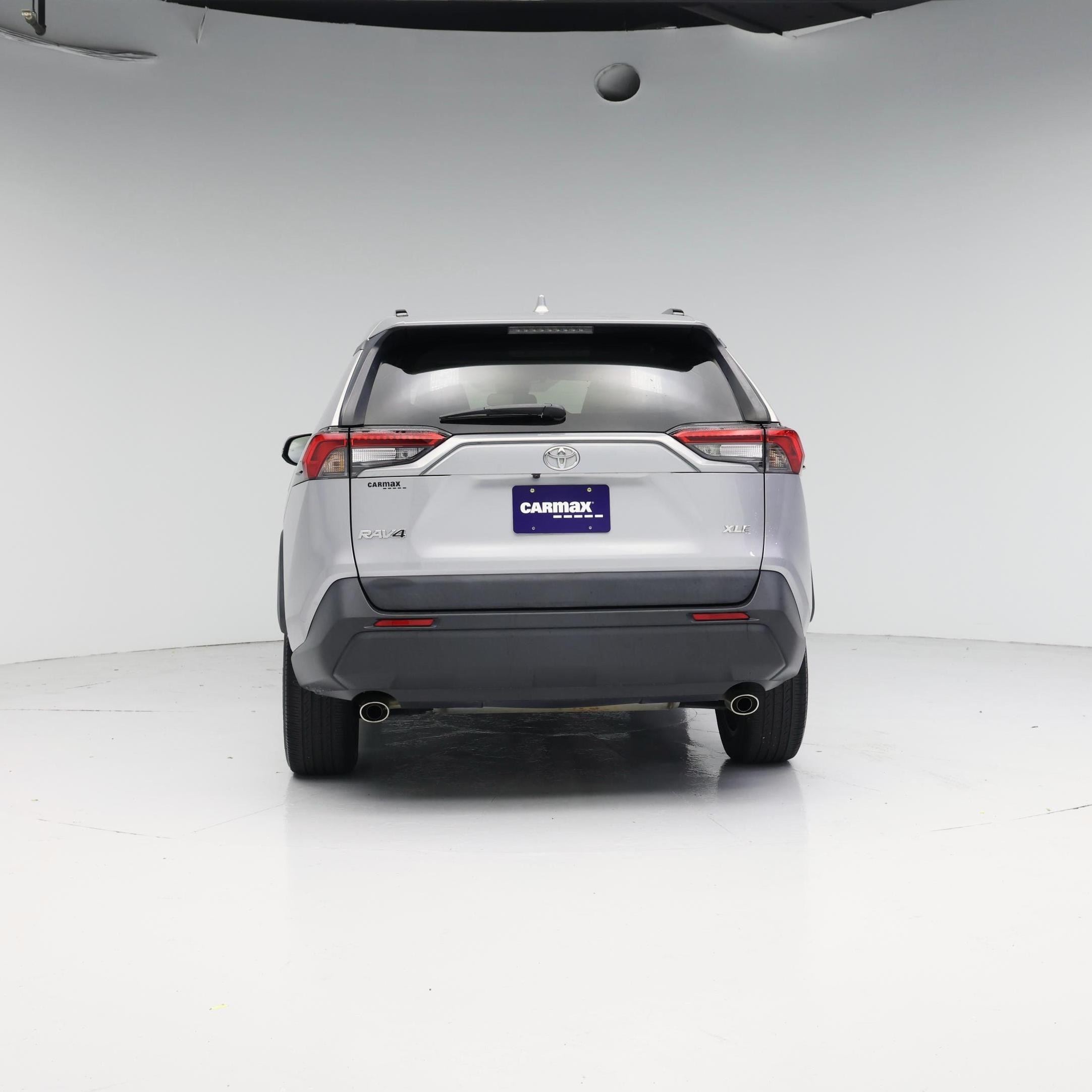 Thumbnail: 2019 Toyota RAV4 - 6