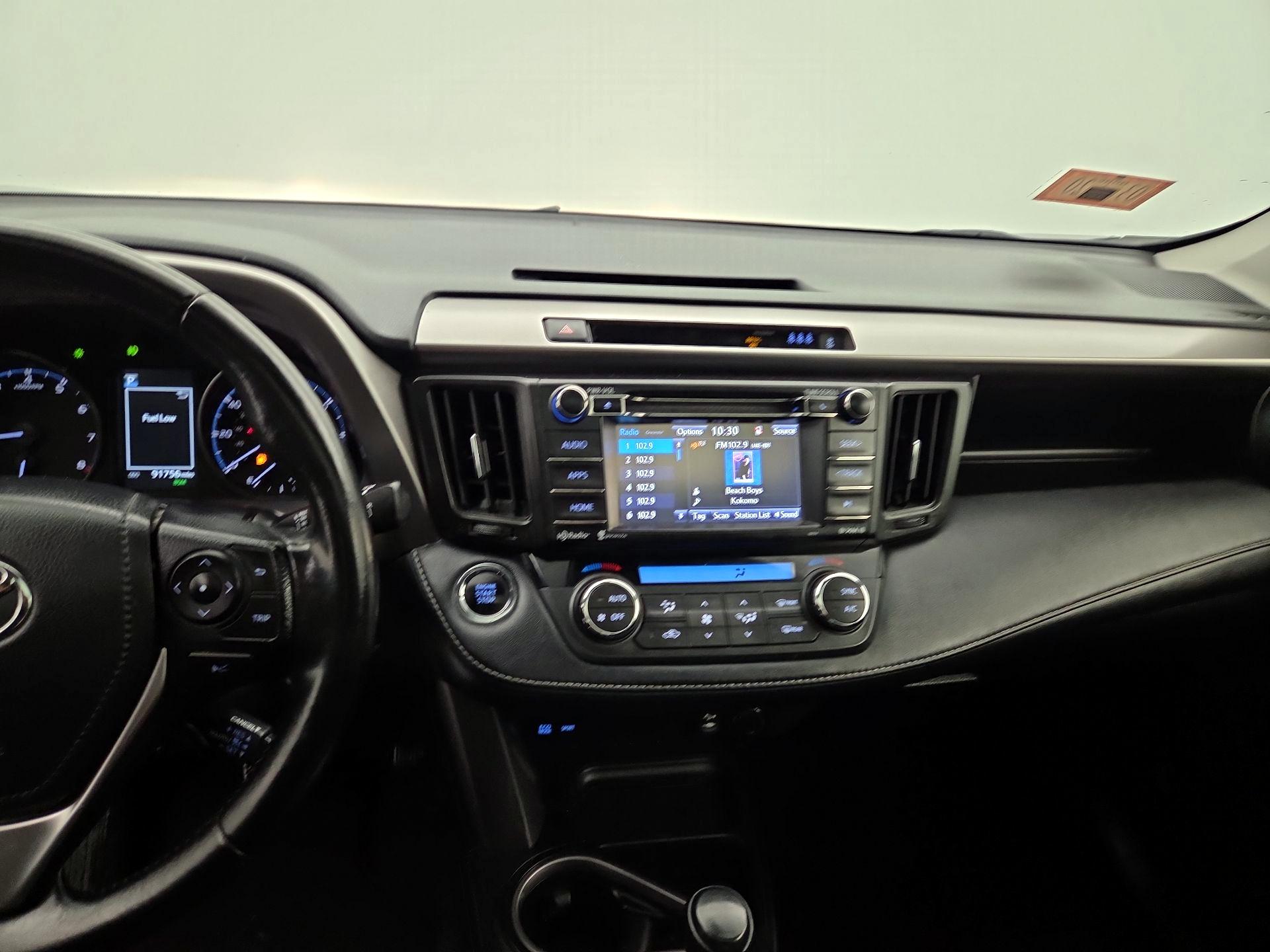 Thumbnail: 2017 Toyota RAV4 - 9