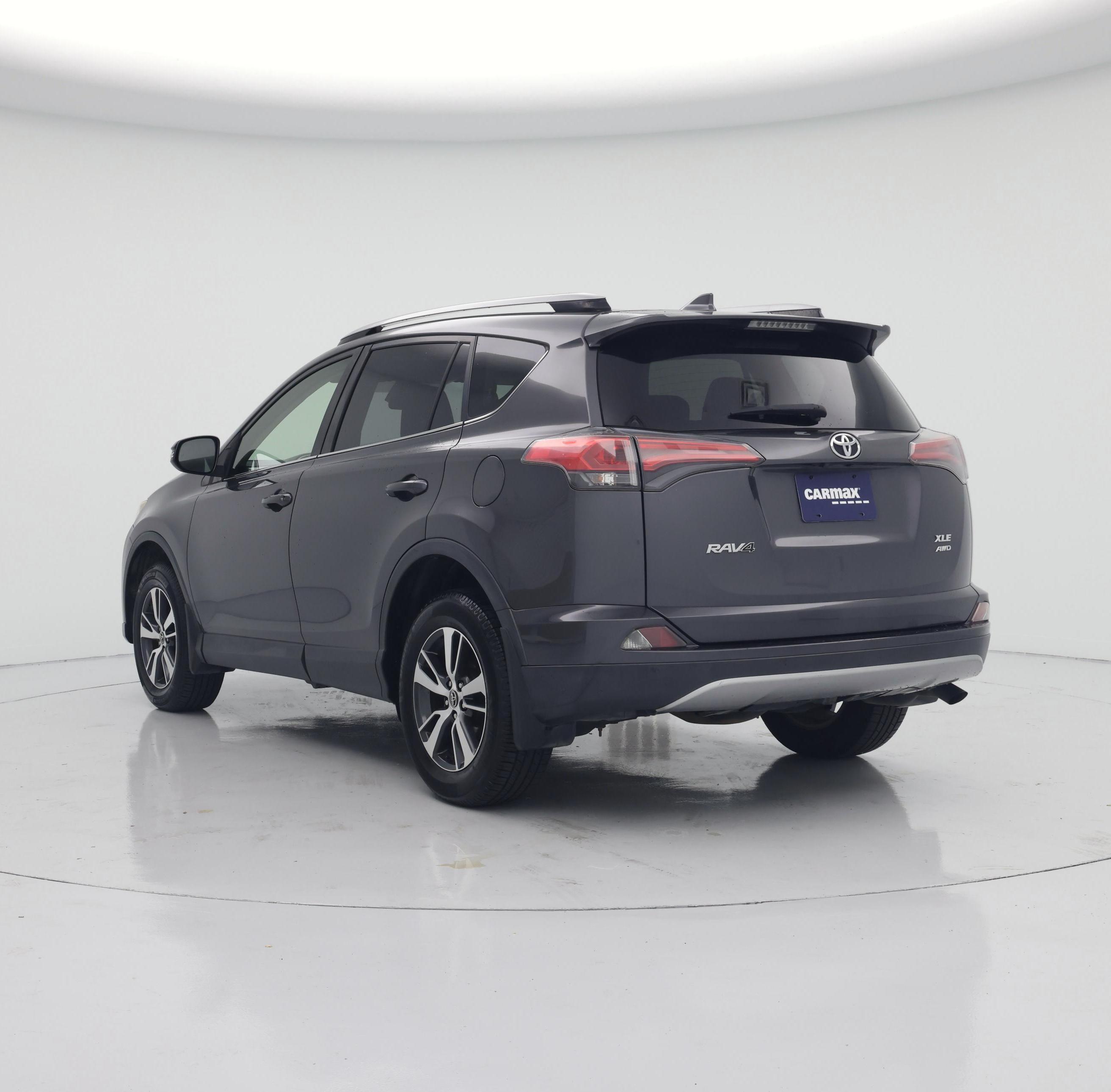 Thumbnail: 2017 Toyota RAV4 - 2