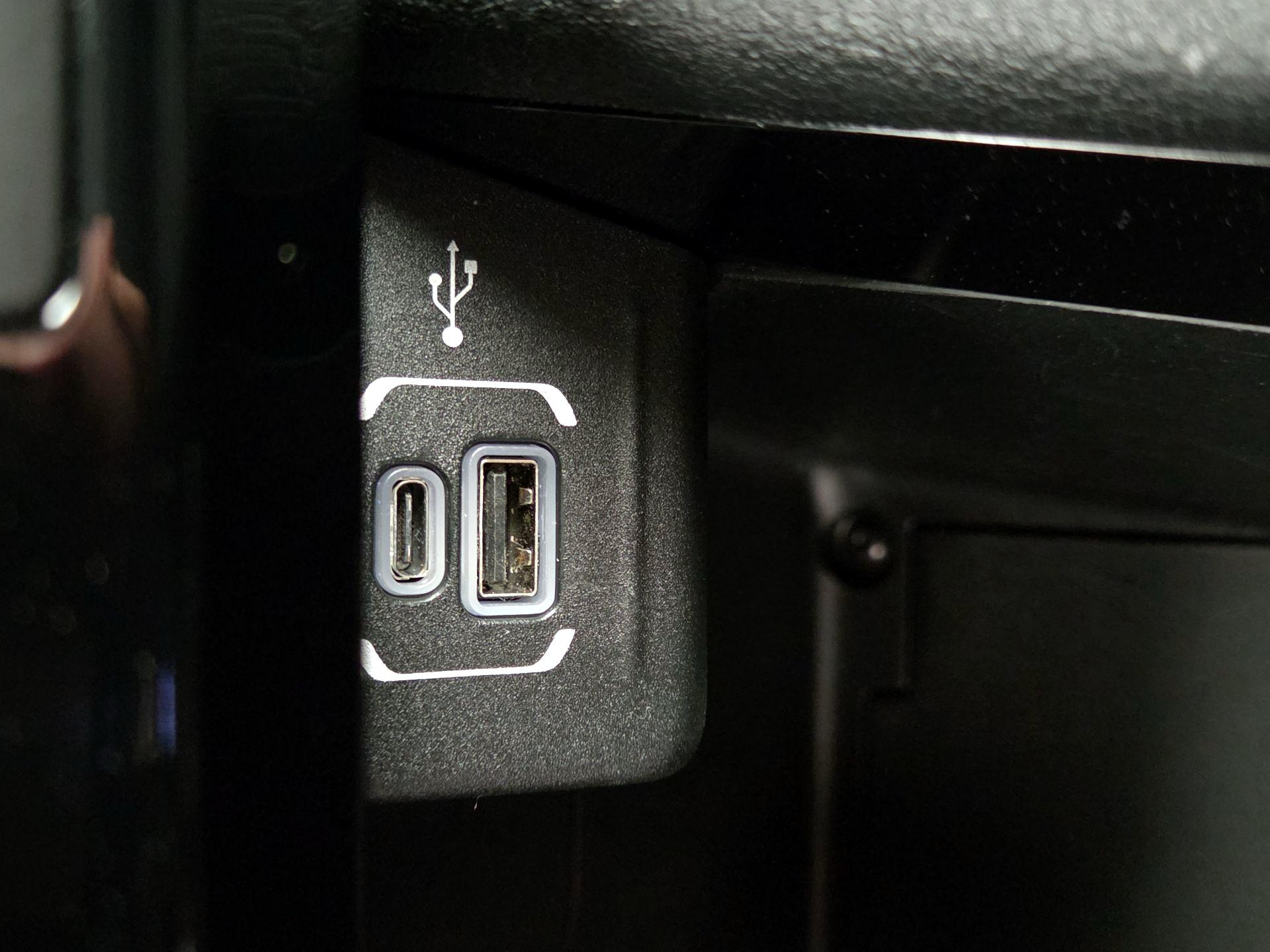 Thumbnail: 2022 Jeep Compass - 19