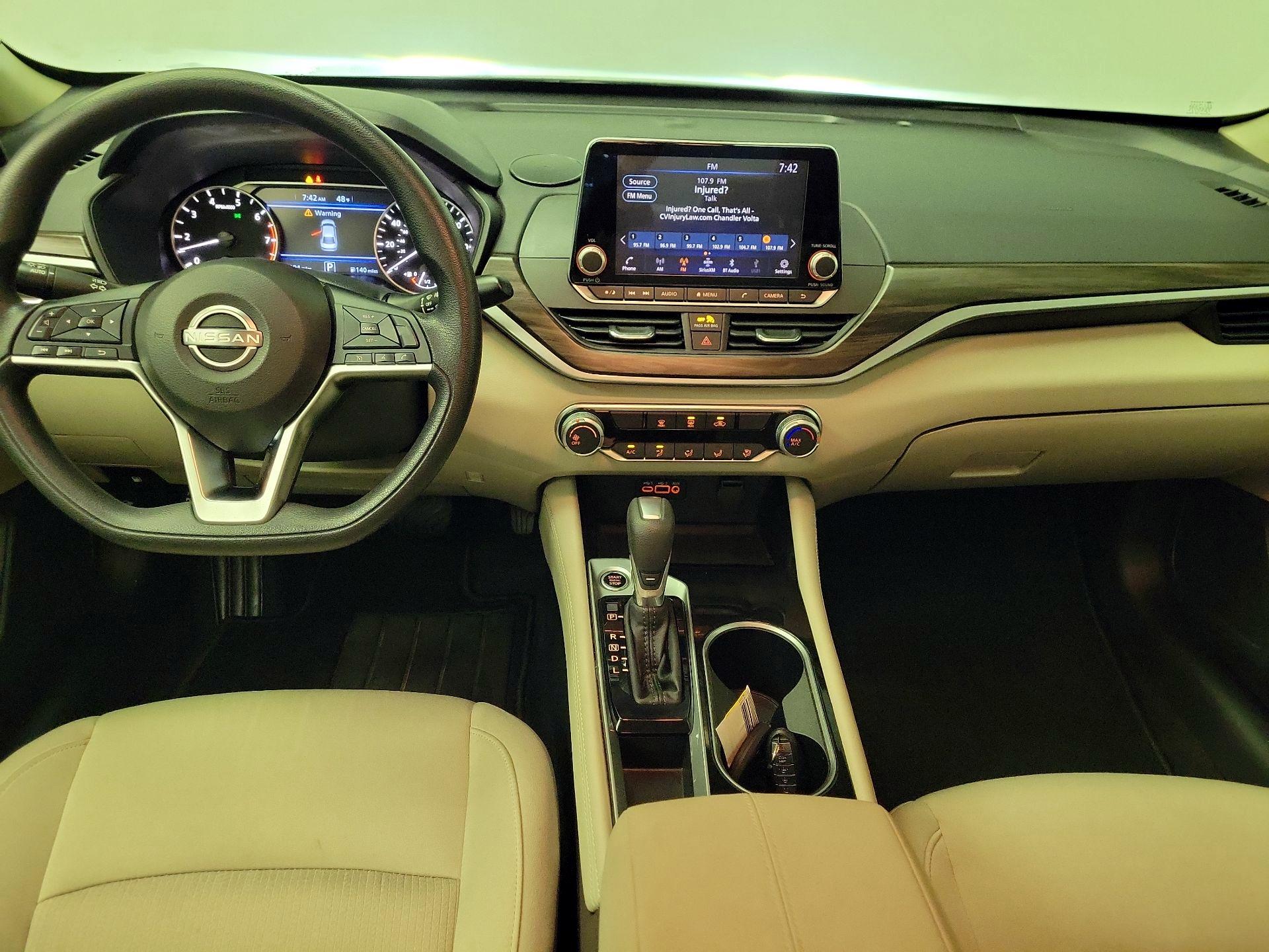 Thumbnail: 2023 Nissan Altima - 9
