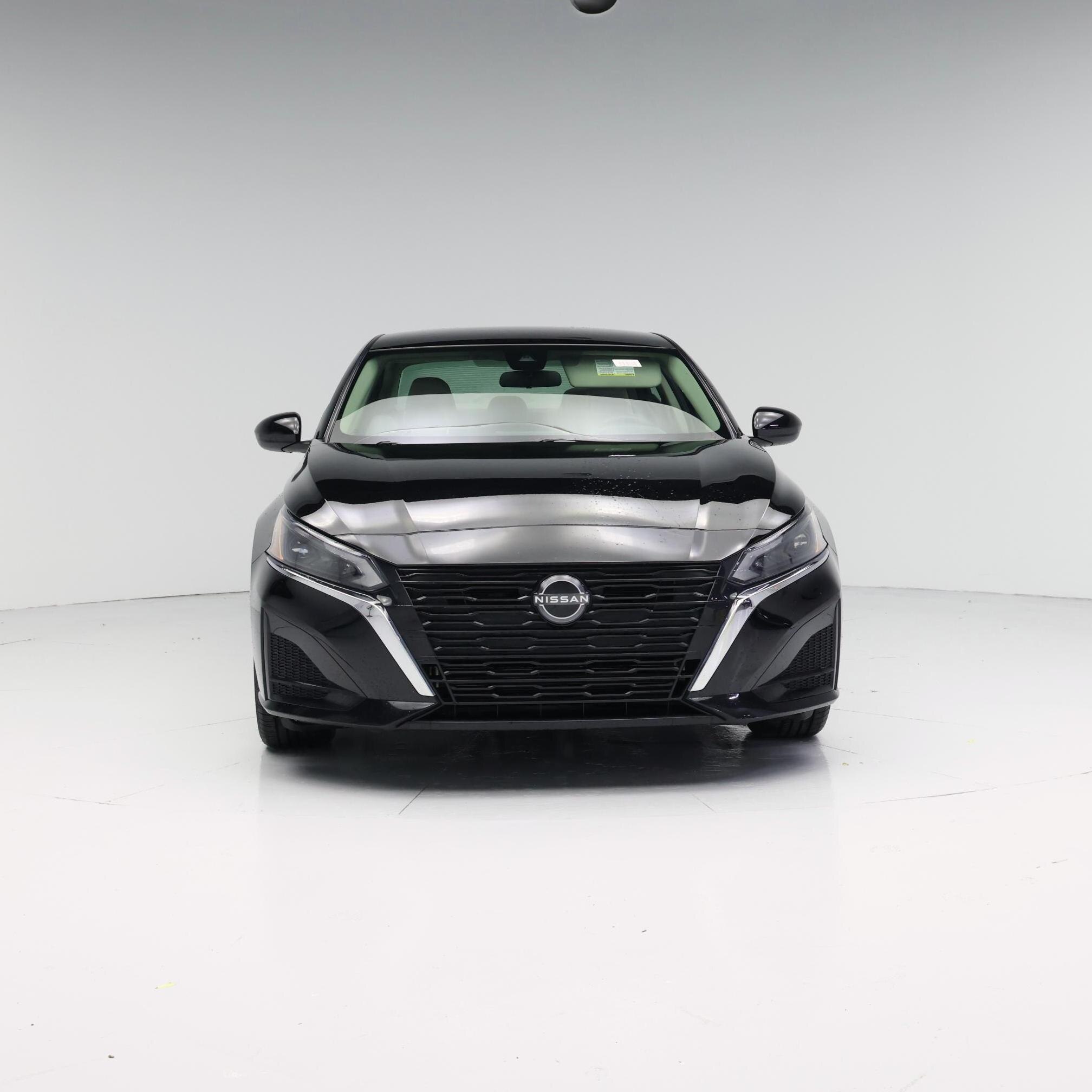 Thumbnail: 2023 Nissan Altima - 5