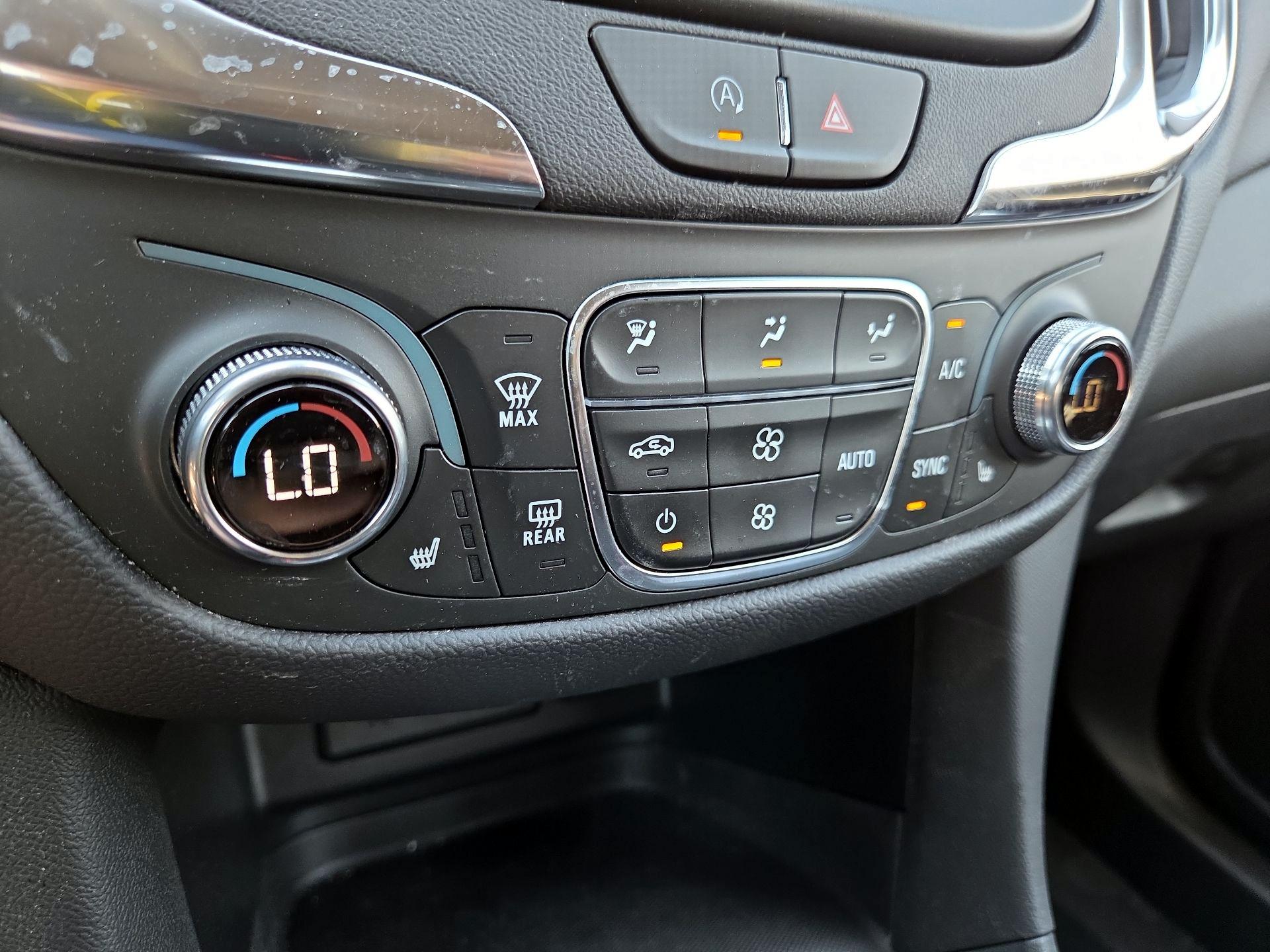 Thumbnail: 2024 Chevrolet Equinox - 16