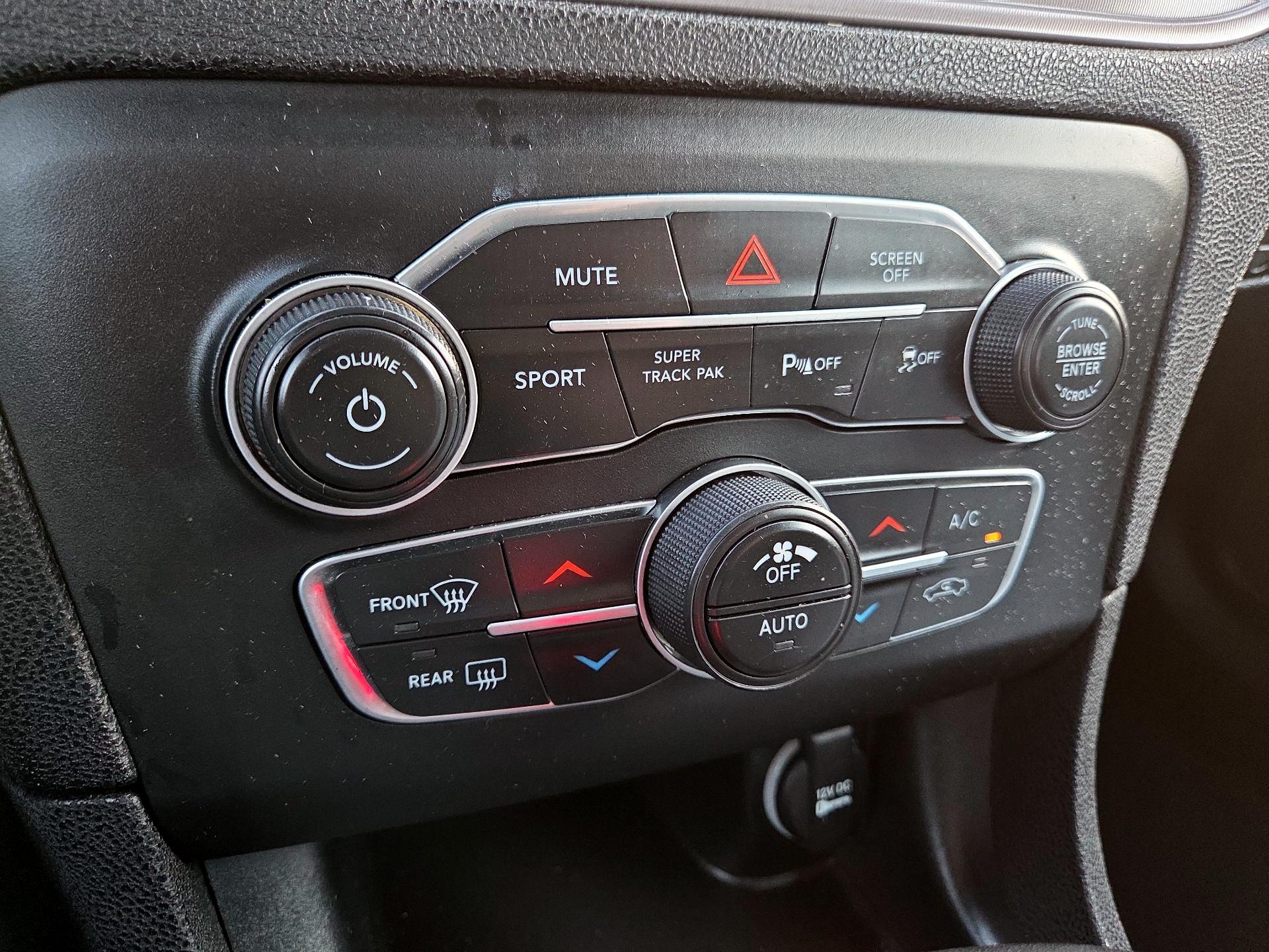 Thumbnail: 2023 Dodge Charger - 16