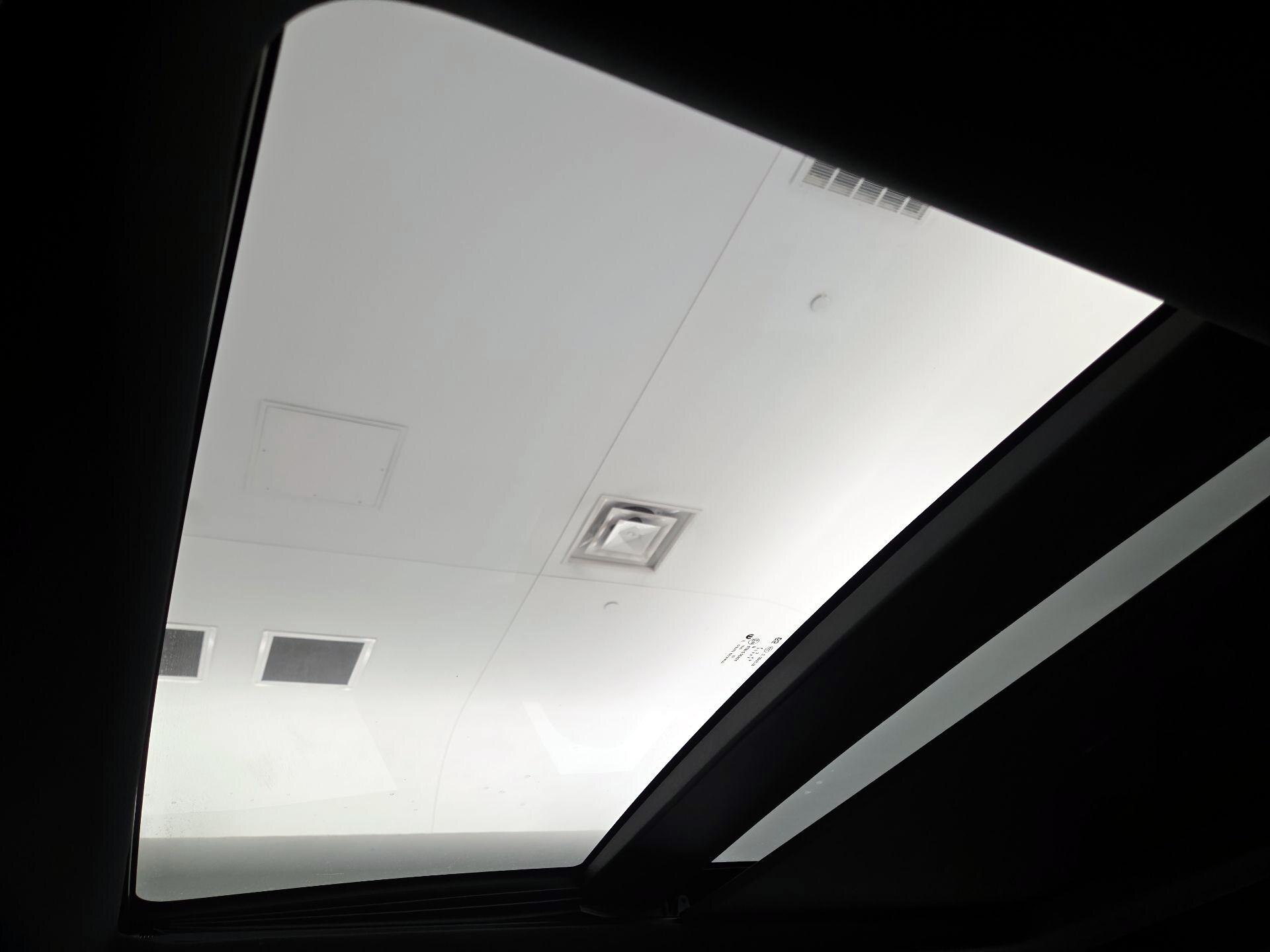 Thumbnail: 2021 Chrysler 300 - 20