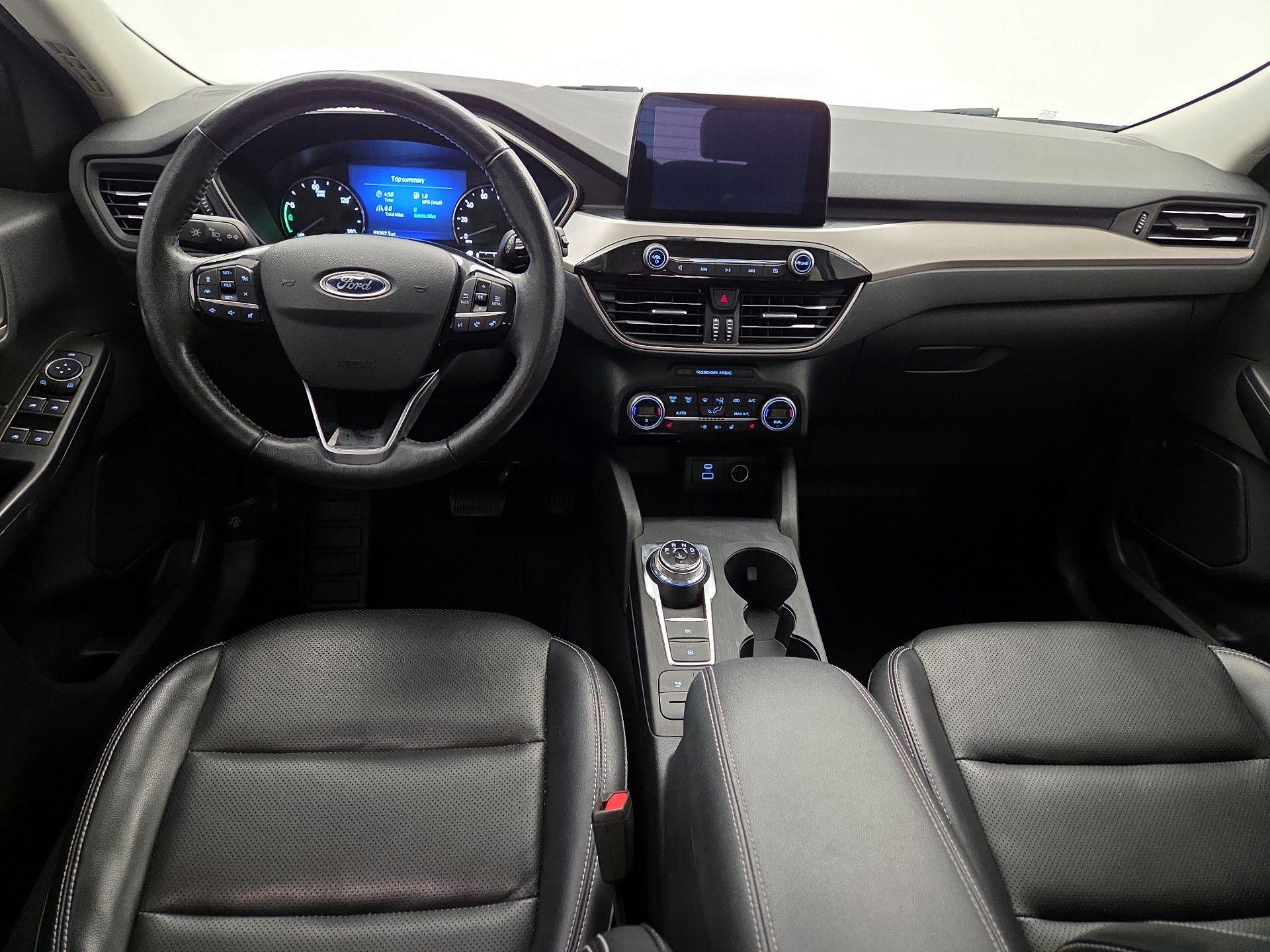 Thumbnail: 2021 Ford Escape - 9
