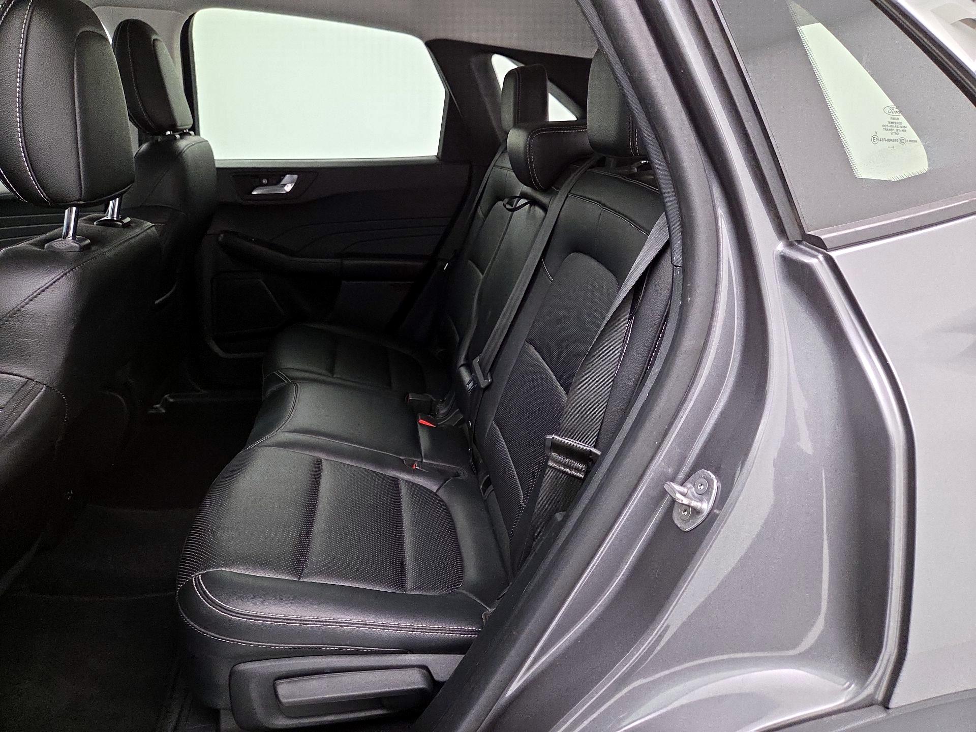 Thumbnail: 2021 Ford Escape - 20