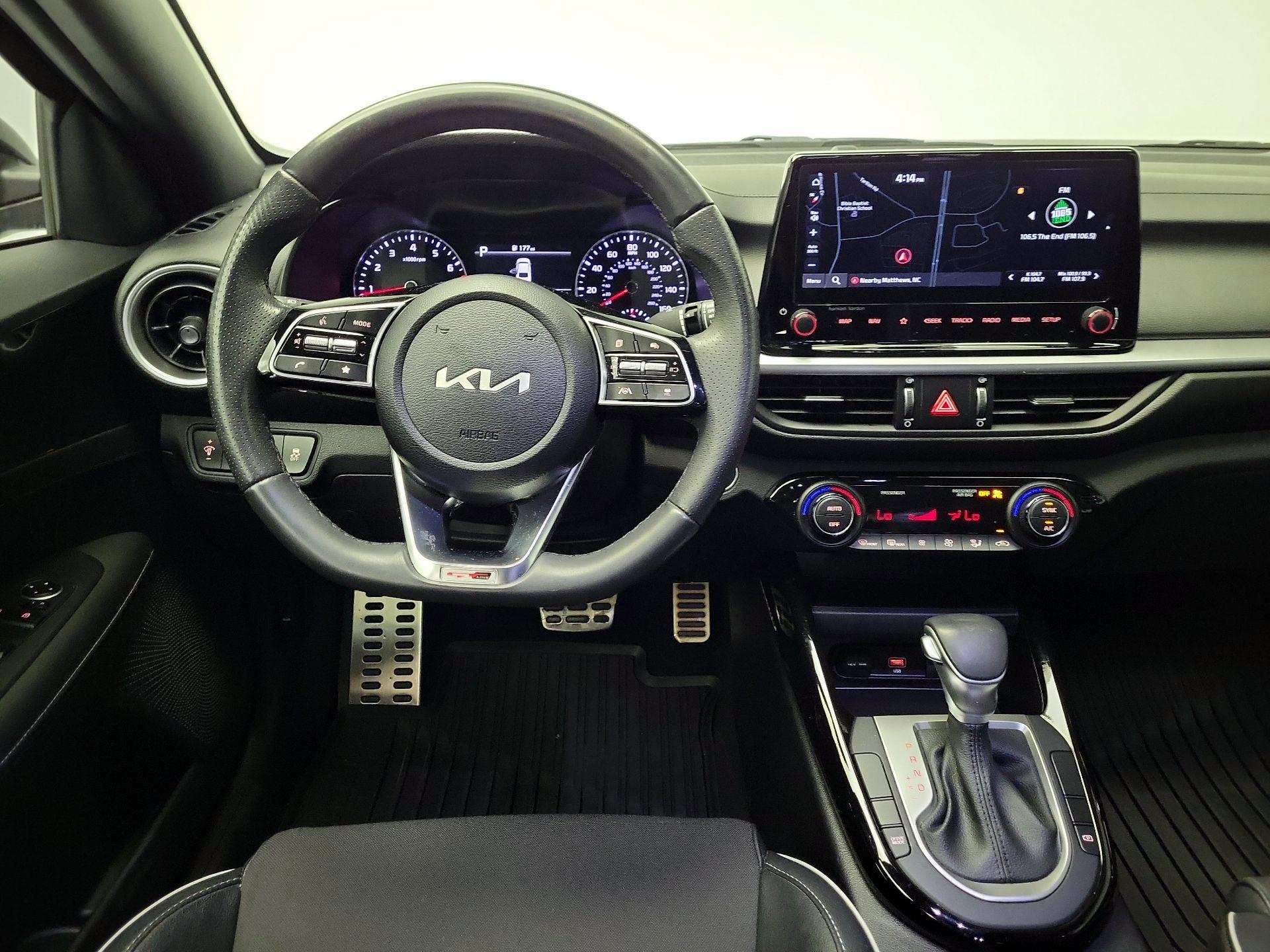 Thumbnail: 2024 Kia Forte - 10