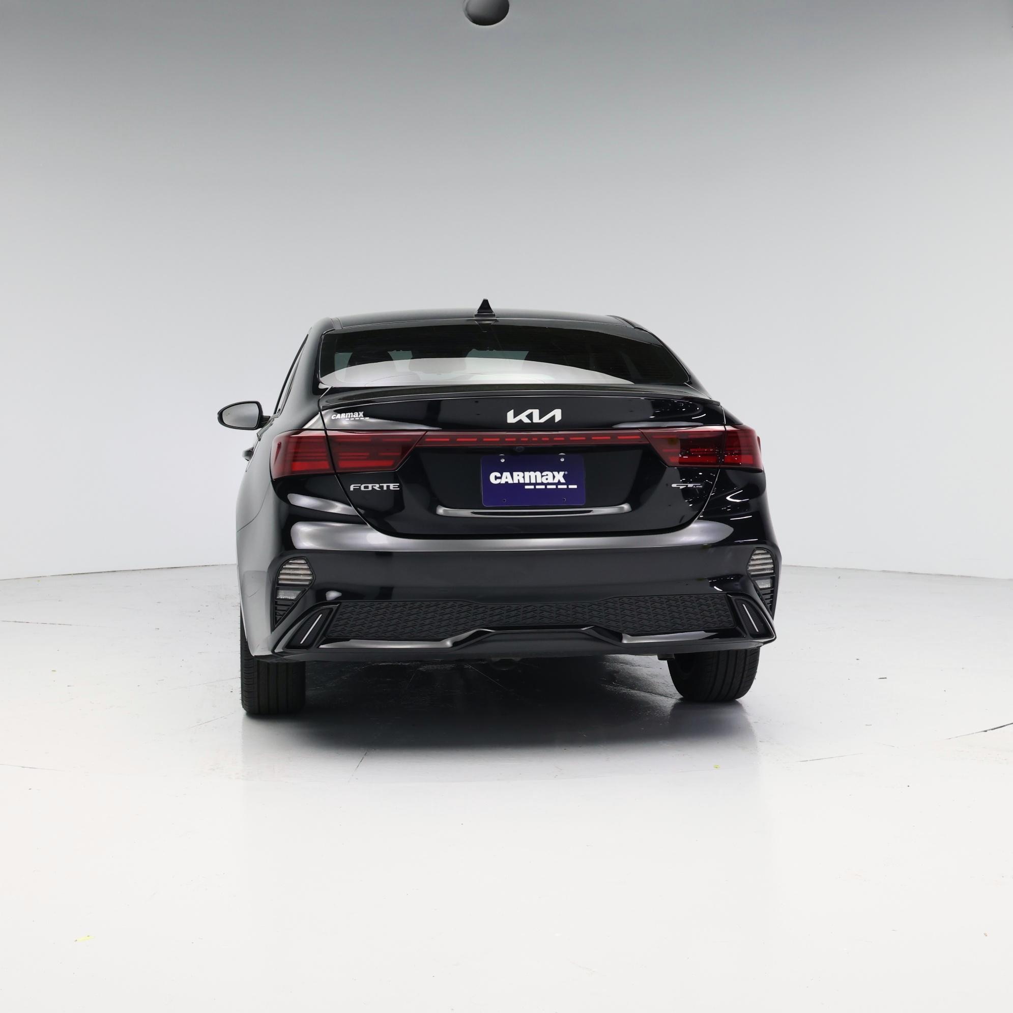 Thumbnail: 2024 Kia Forte - 6