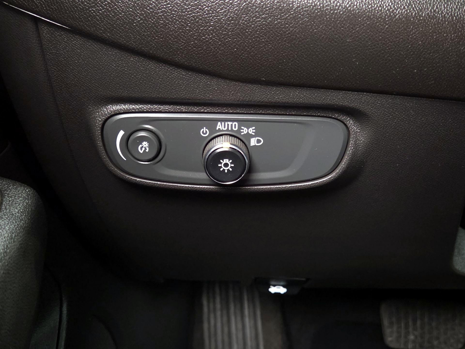 Thumbnail: 2023 Chevrolet Equinox - 13