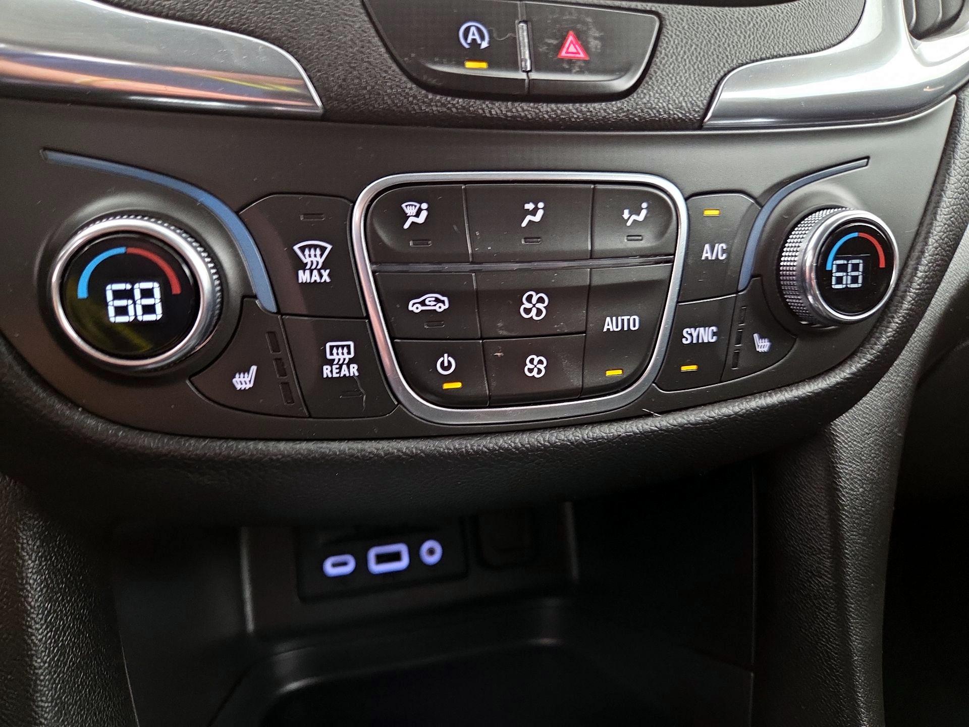 Thumbnail: 2023 Chevrolet Equinox - 16