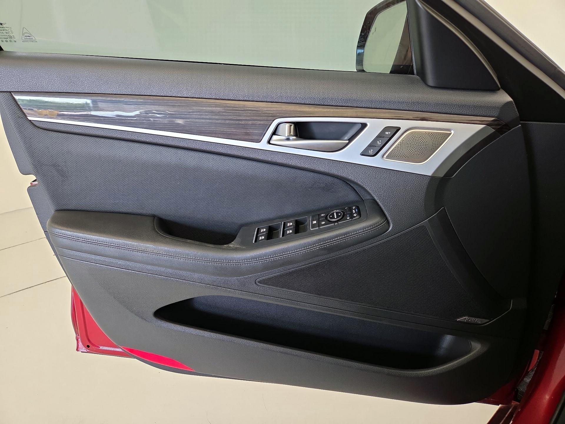 Thumbnail: 2020 Genesis G80 - 12