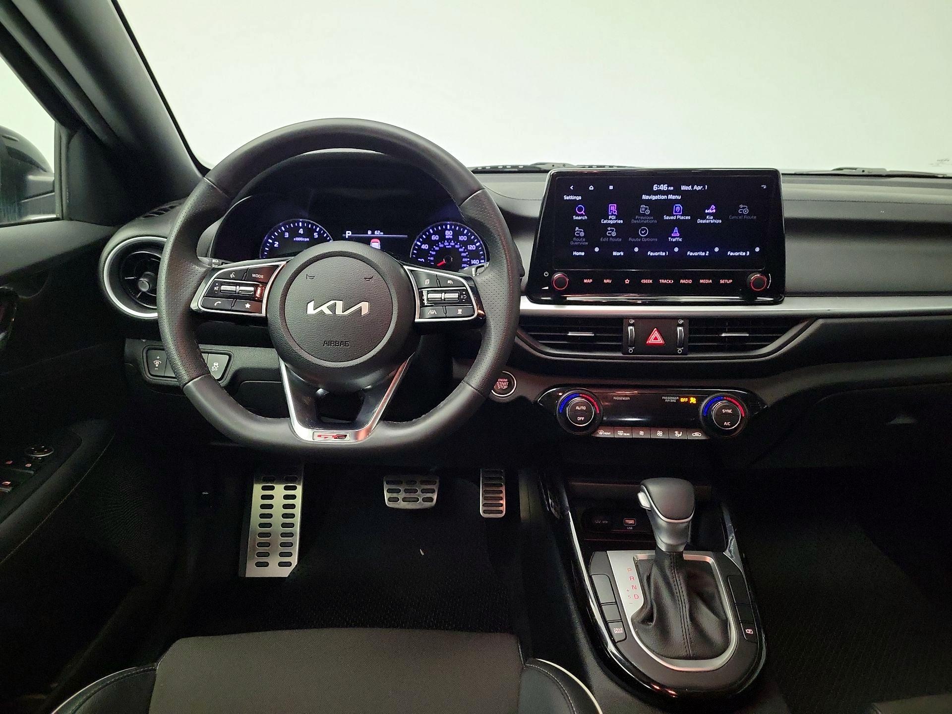 Thumbnail: 2024 Kia Forte - 10