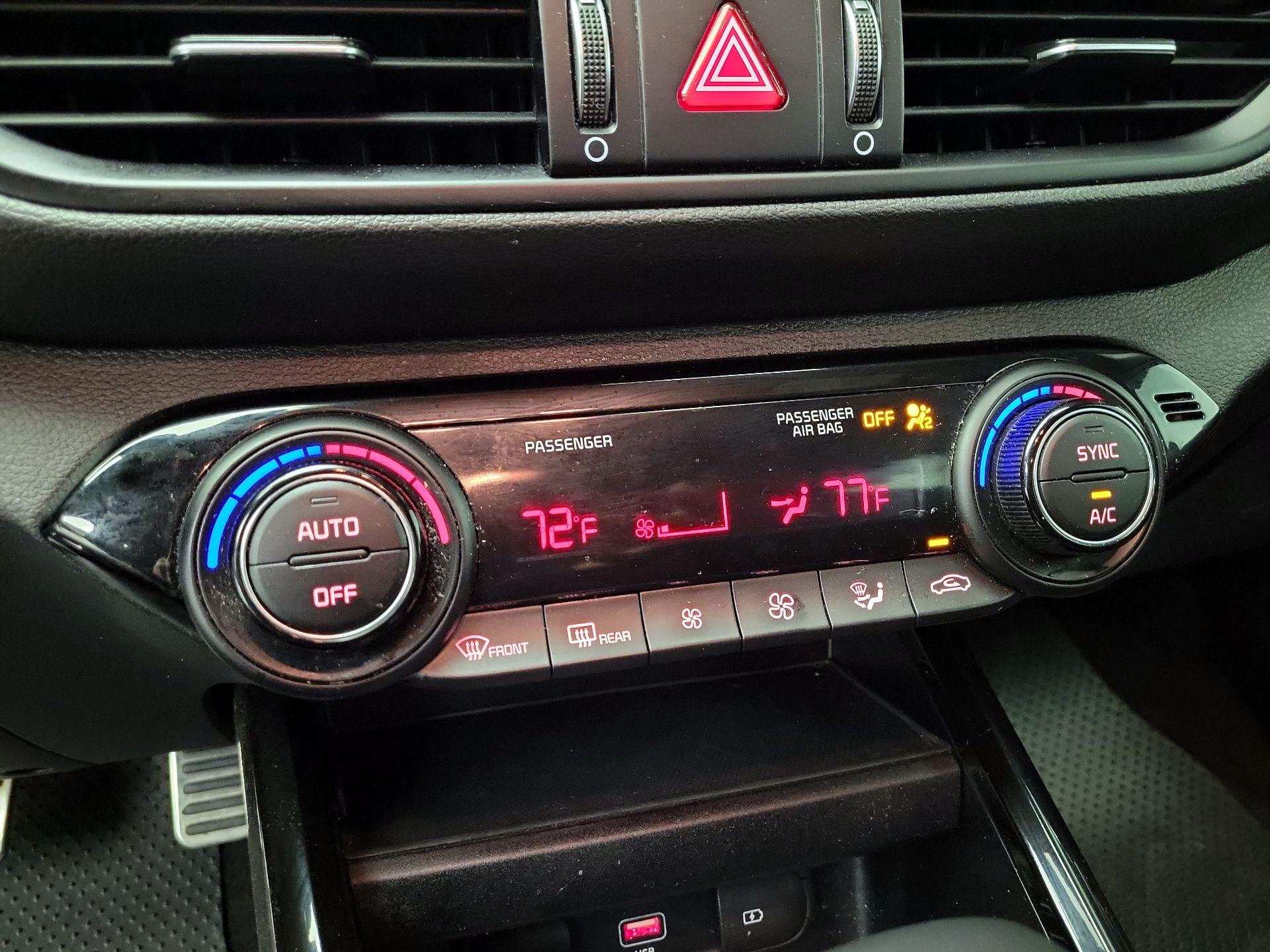 Thumbnail: 2024 Kia Forte - 17