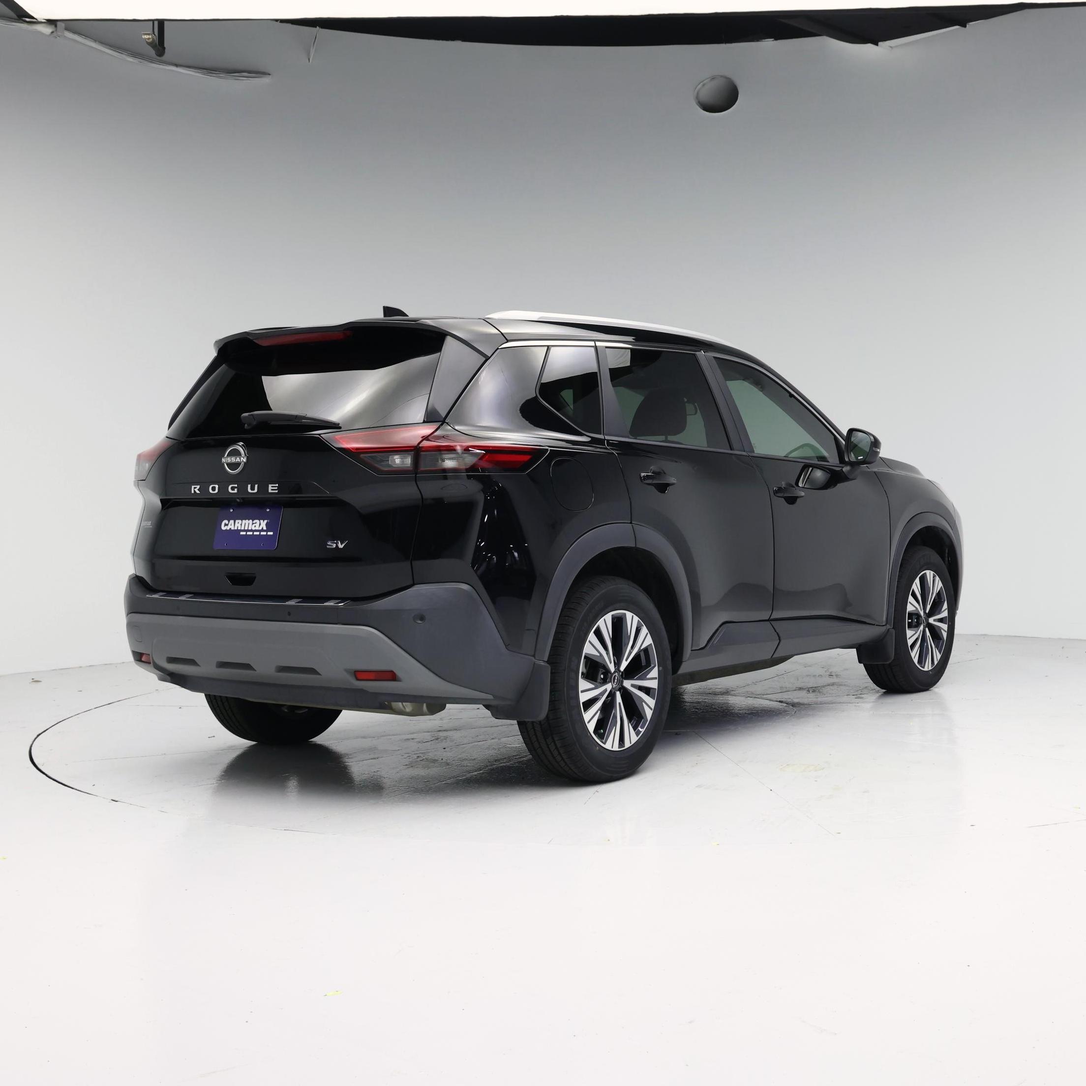 Thumbnail: 2023 Nissan Rogue - 8