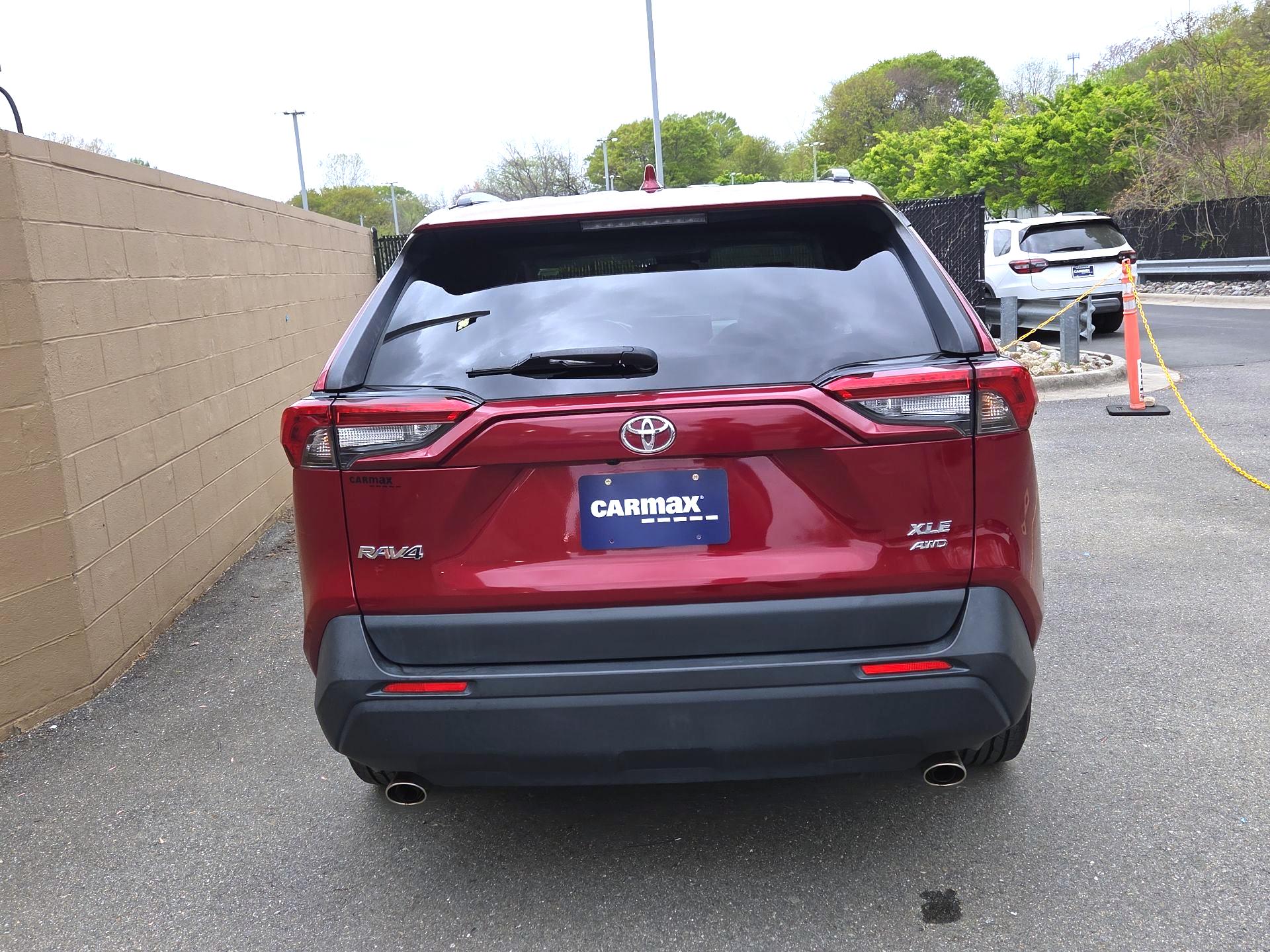 Thumbnail: 2020 Toyota RAV4 - 6