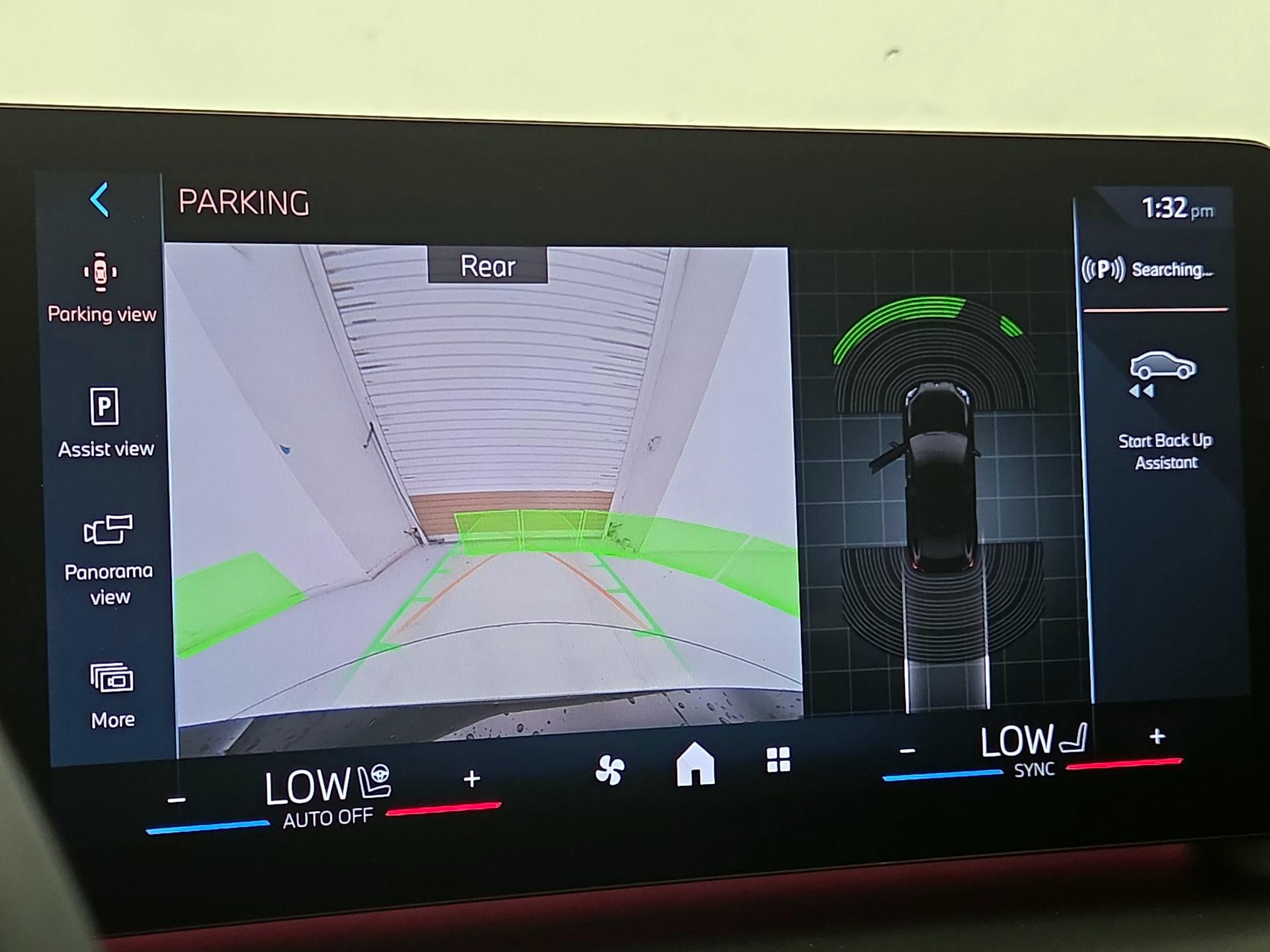 Thumbnail: 2025 BMW 2 Series - 13