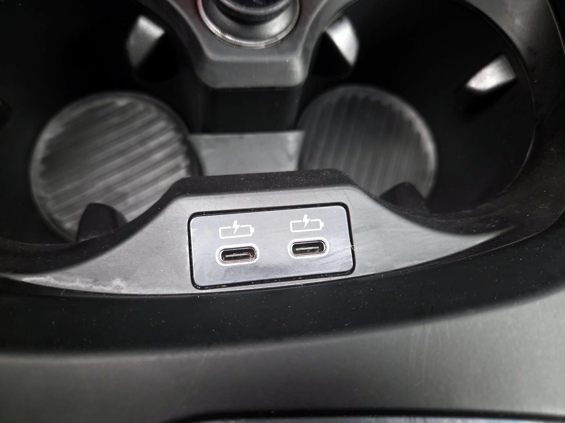 Thumbnail: 2025 BMW 2 Series - 17