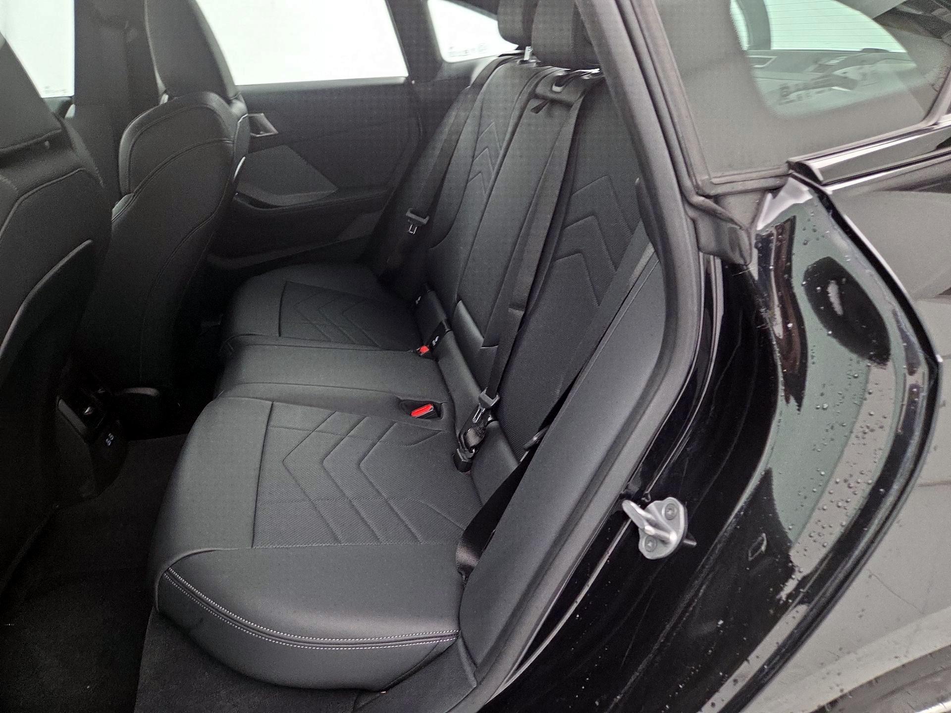 Thumbnail: 2025 BMW 2 Series - 19