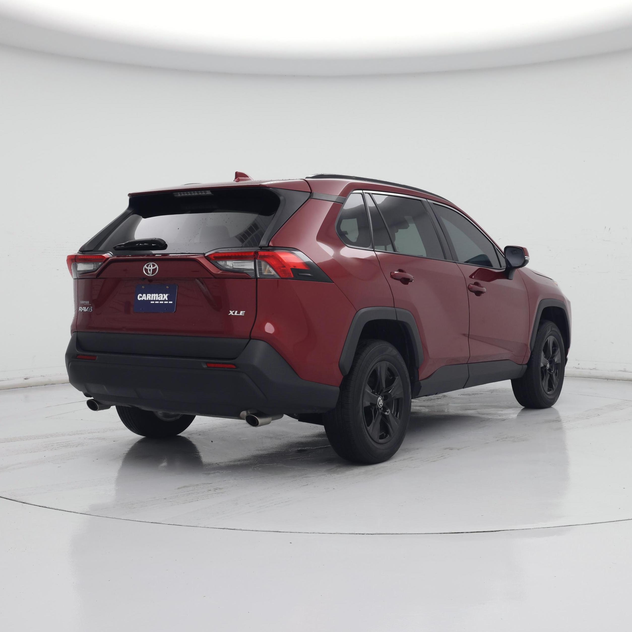 Thumbnail: 2021 Toyota RAV4 - 8
