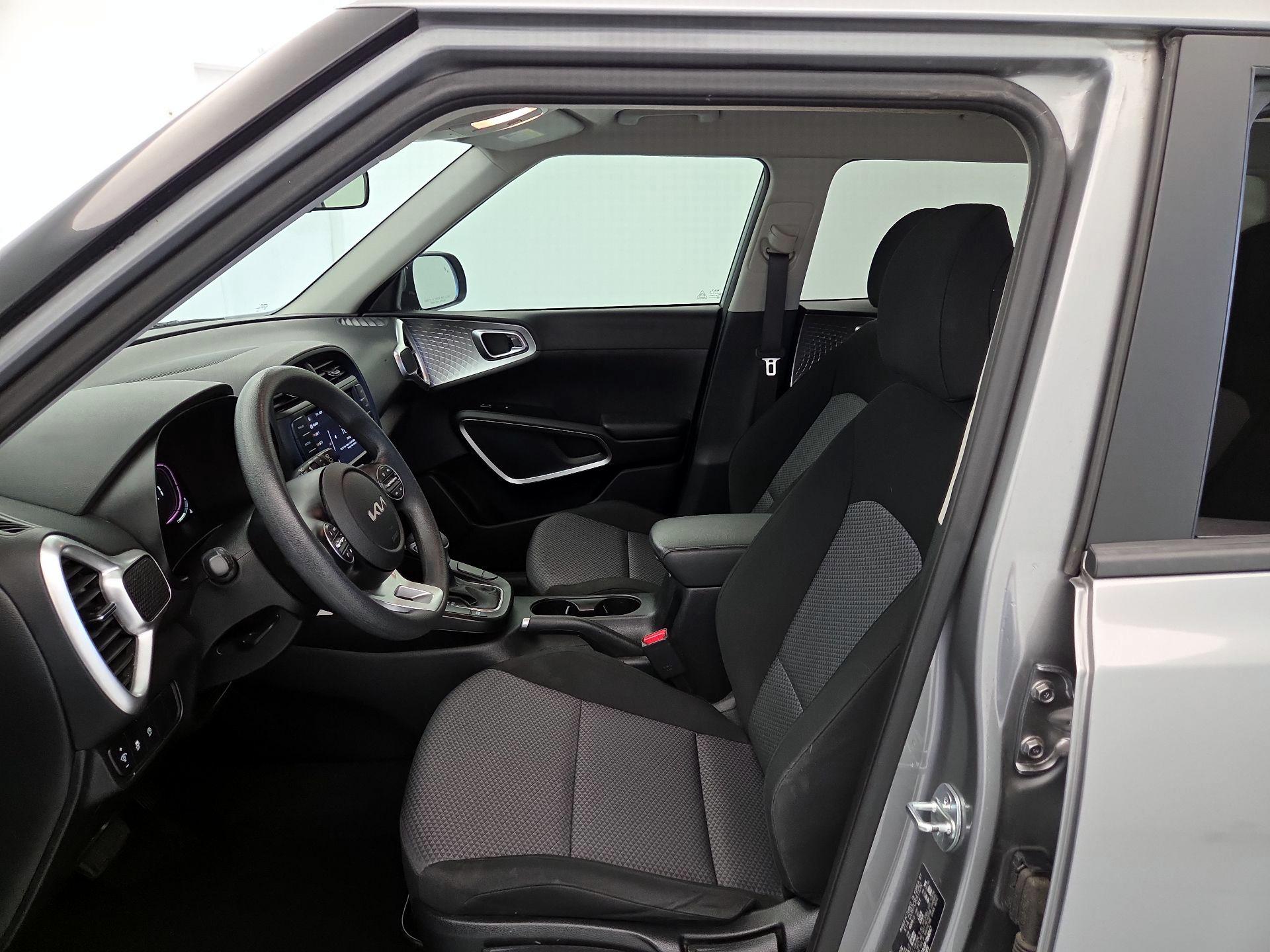 Thumbnail: 2023 Kia Soul - 11