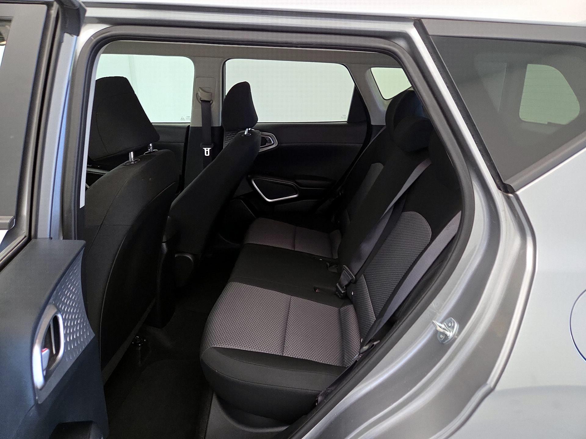 Thumbnail: 2023 Kia Soul - 19