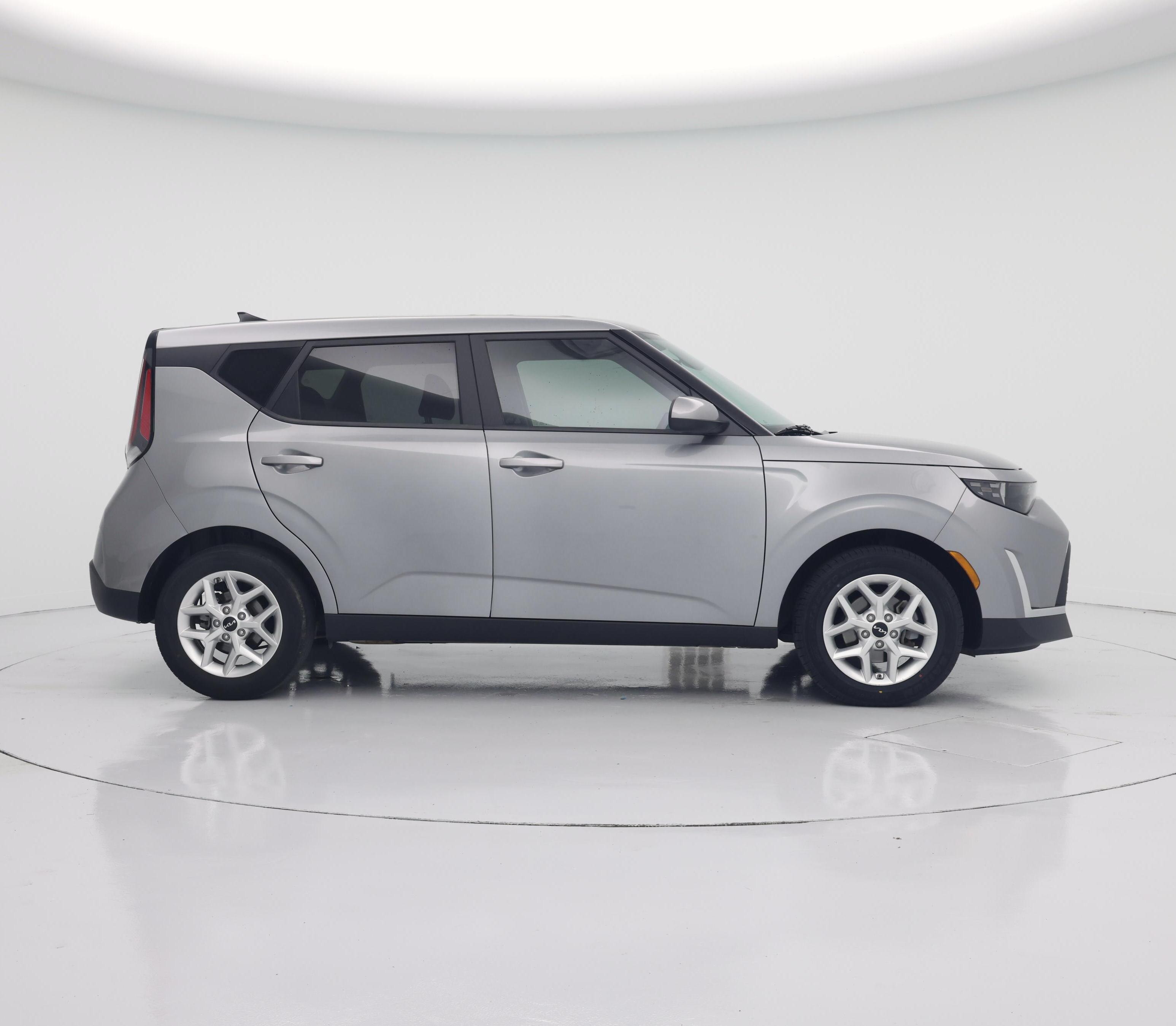 Thumbnail: 2023 Kia Soul - 7