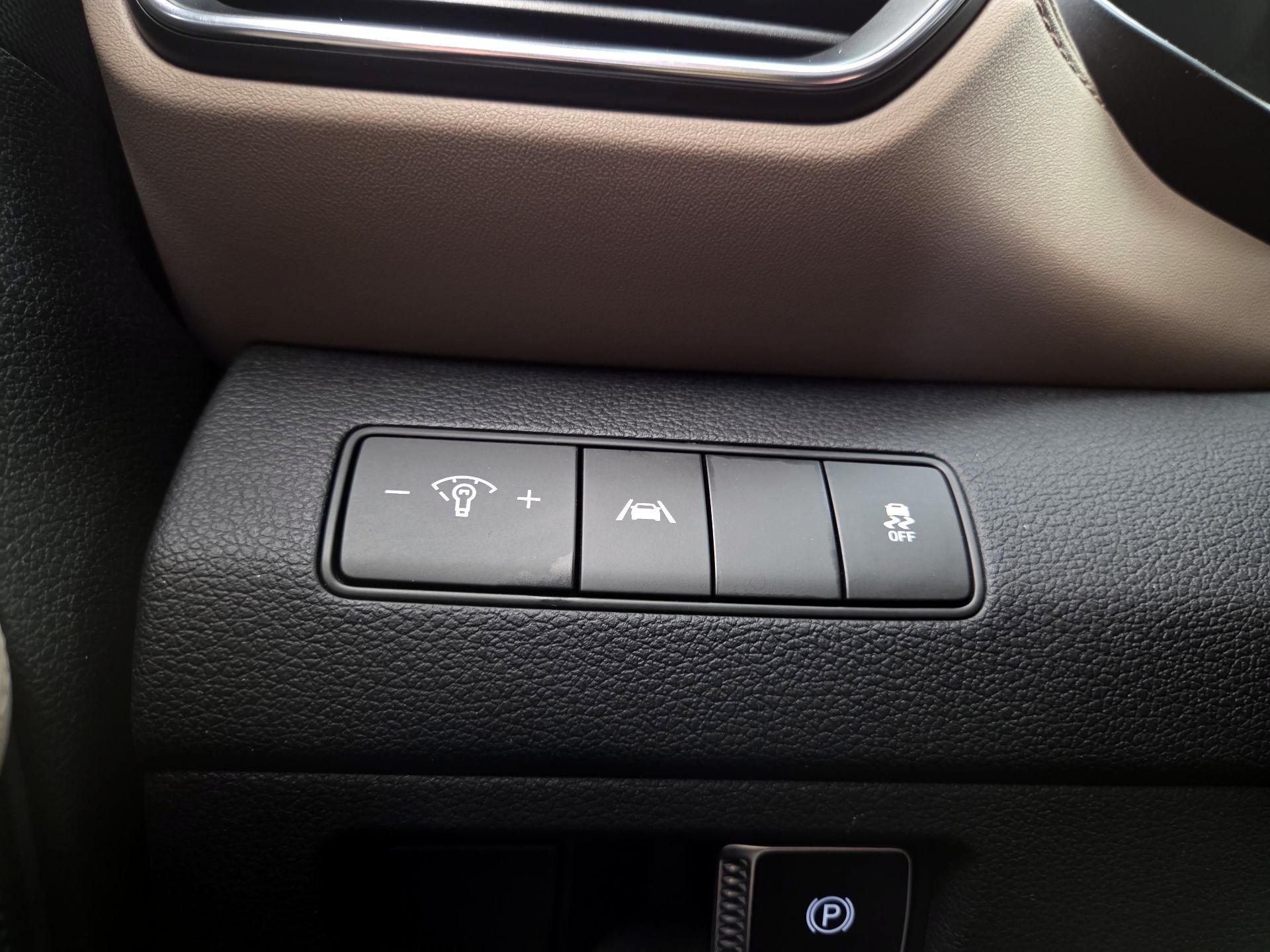 Thumbnail: 2023 Hyundai Santa Fe - 13