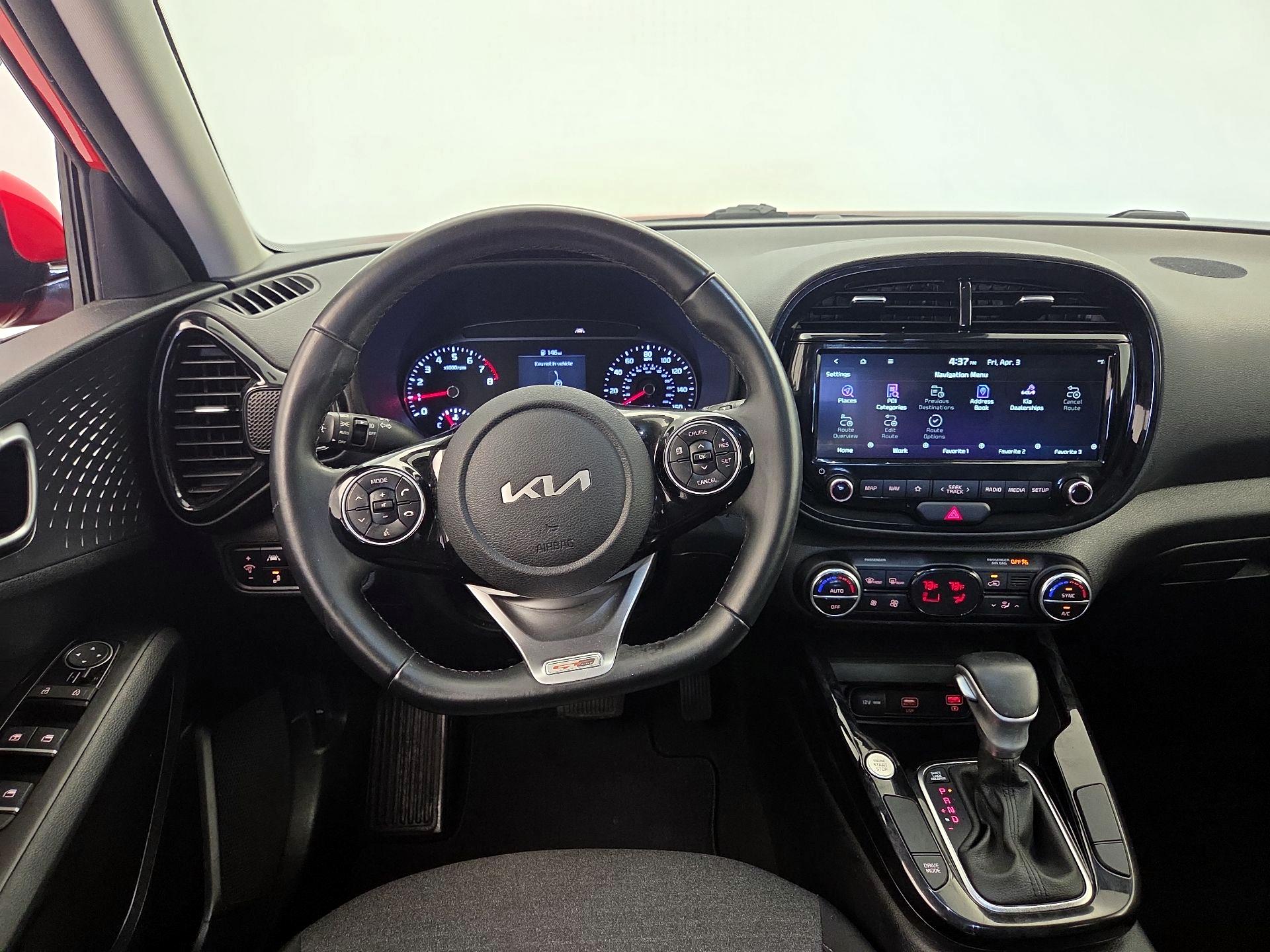 Thumbnail: 2022 Kia Soul - 10